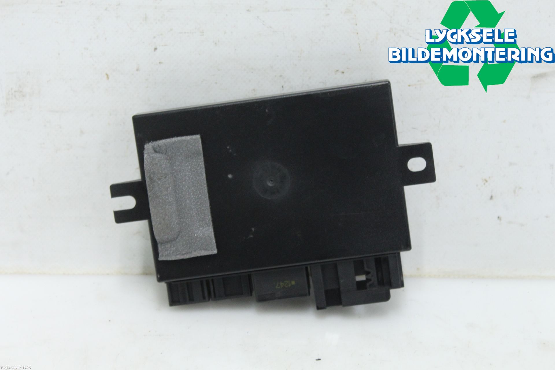 Volkswagen VW PASSAT 15-19 Styrenhet Dragkrok