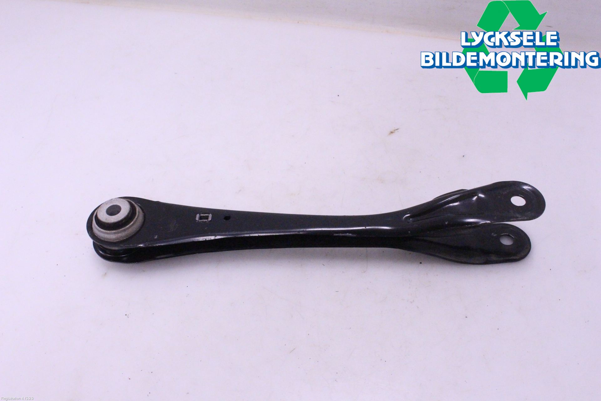 BMW 5 G30/G31/F90 17-23 Bärarm Bak Höger