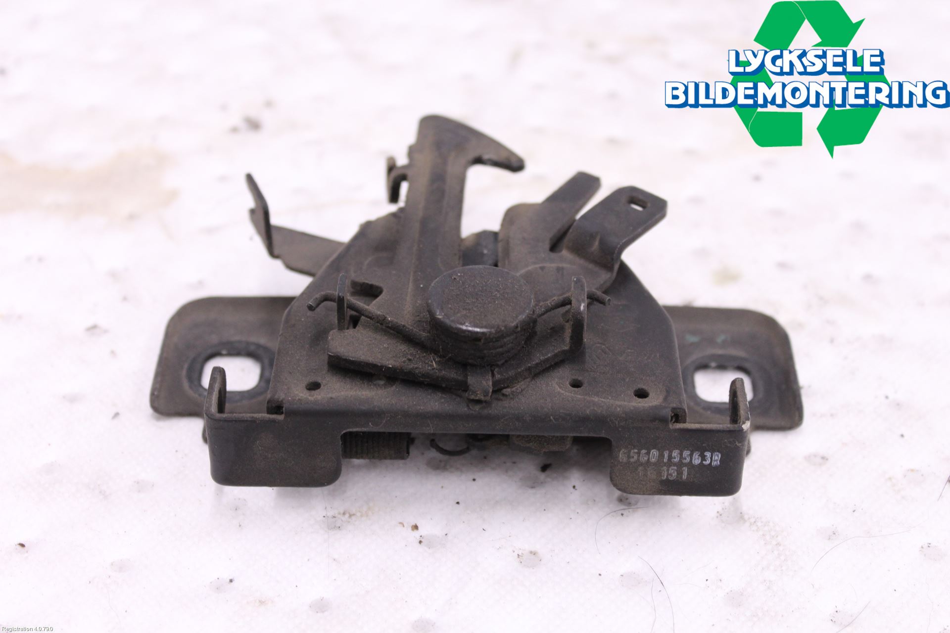 Fiat TALENTO 16- Huvlås