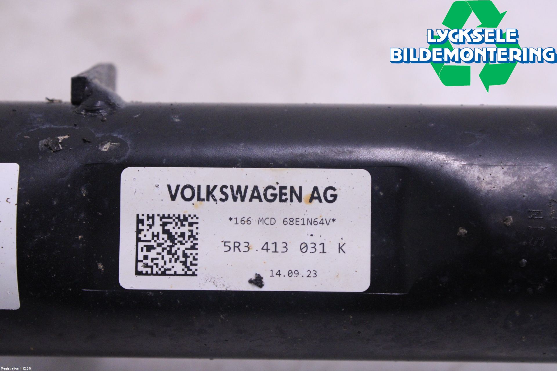Volkswagen VW CADDY 21- Fjäderben Fram Höger