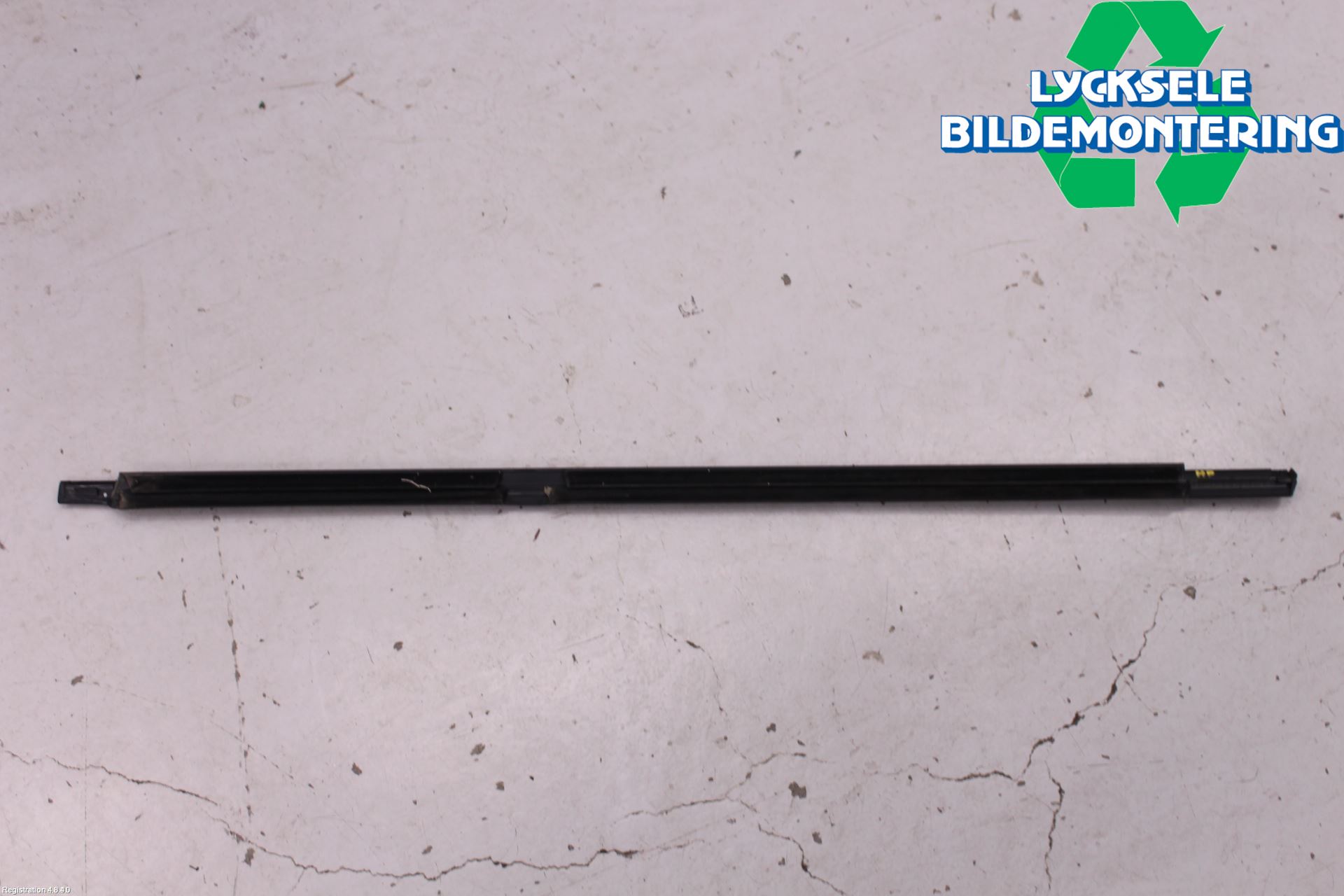Mercedes-Benz MB E-KLASS (W213) 16-23 Dörr Dekorlist Bak Hö