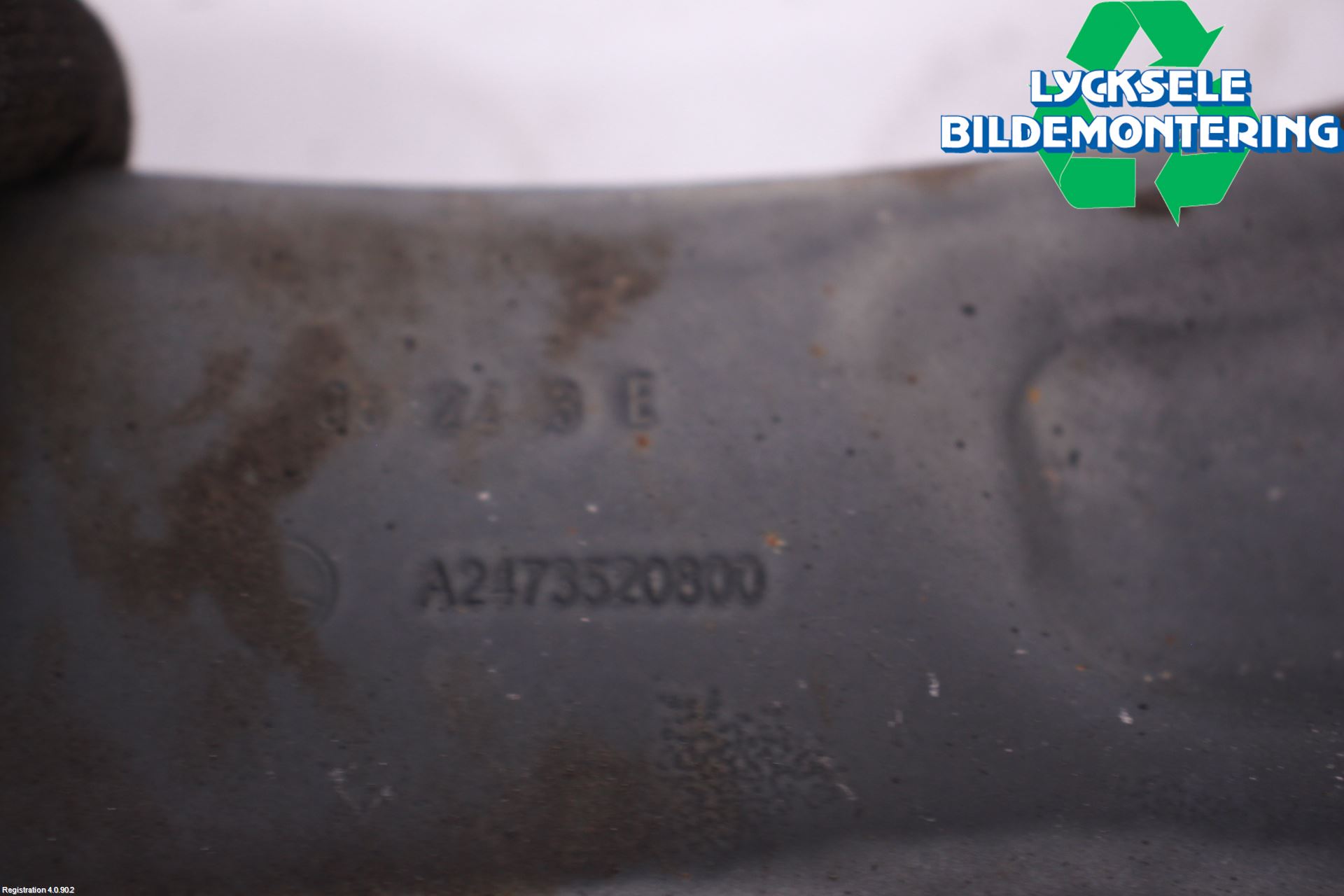 Mercedes-Benz MB EQB (X243) 22- Bärarm Bak Höger