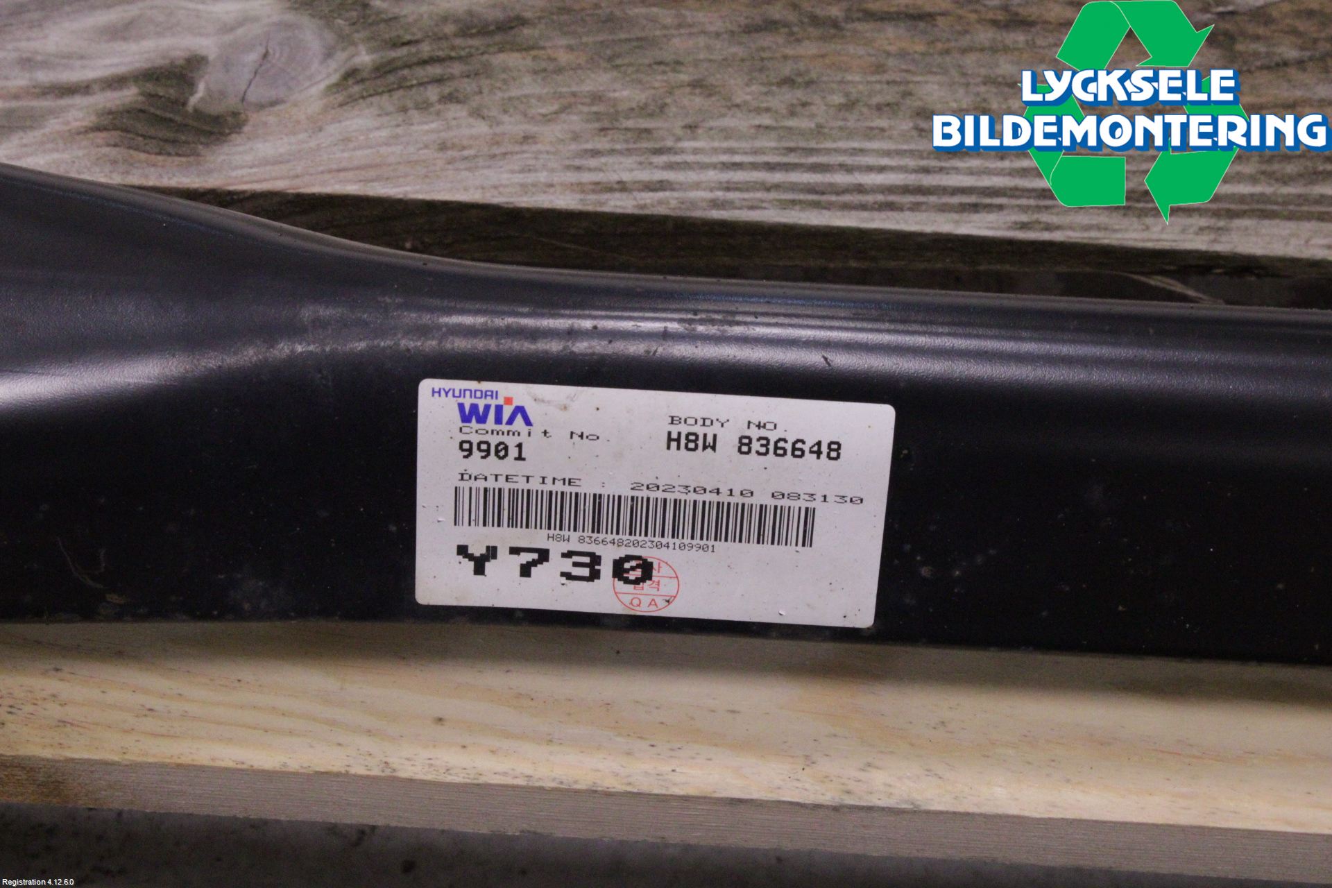 Kia STONIC 18->> Bakaxelbalk