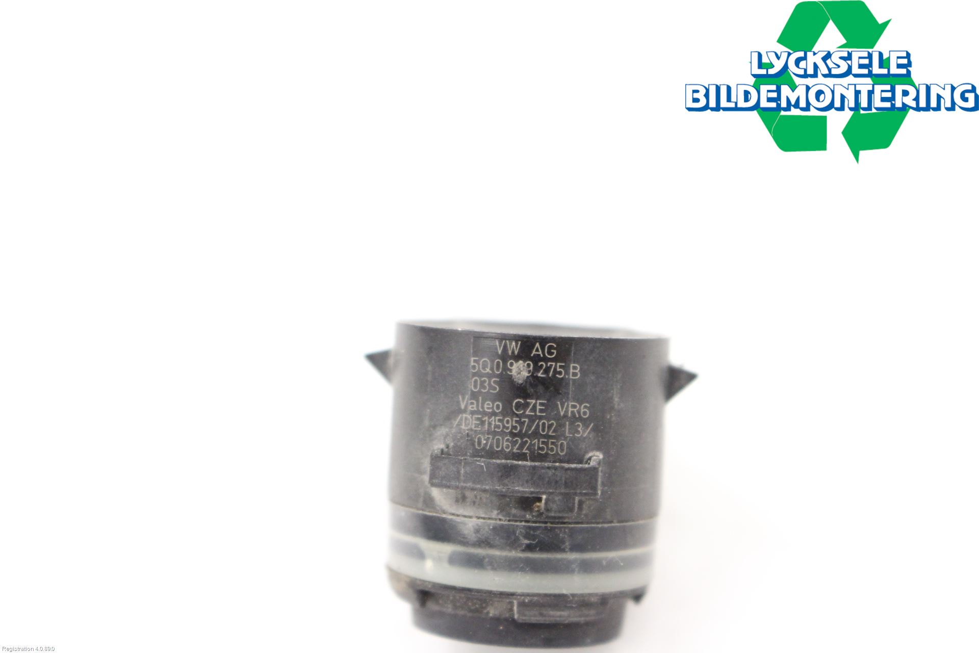 Skoda SUPERB 16-24 Parkeringshjälp Frontsensor