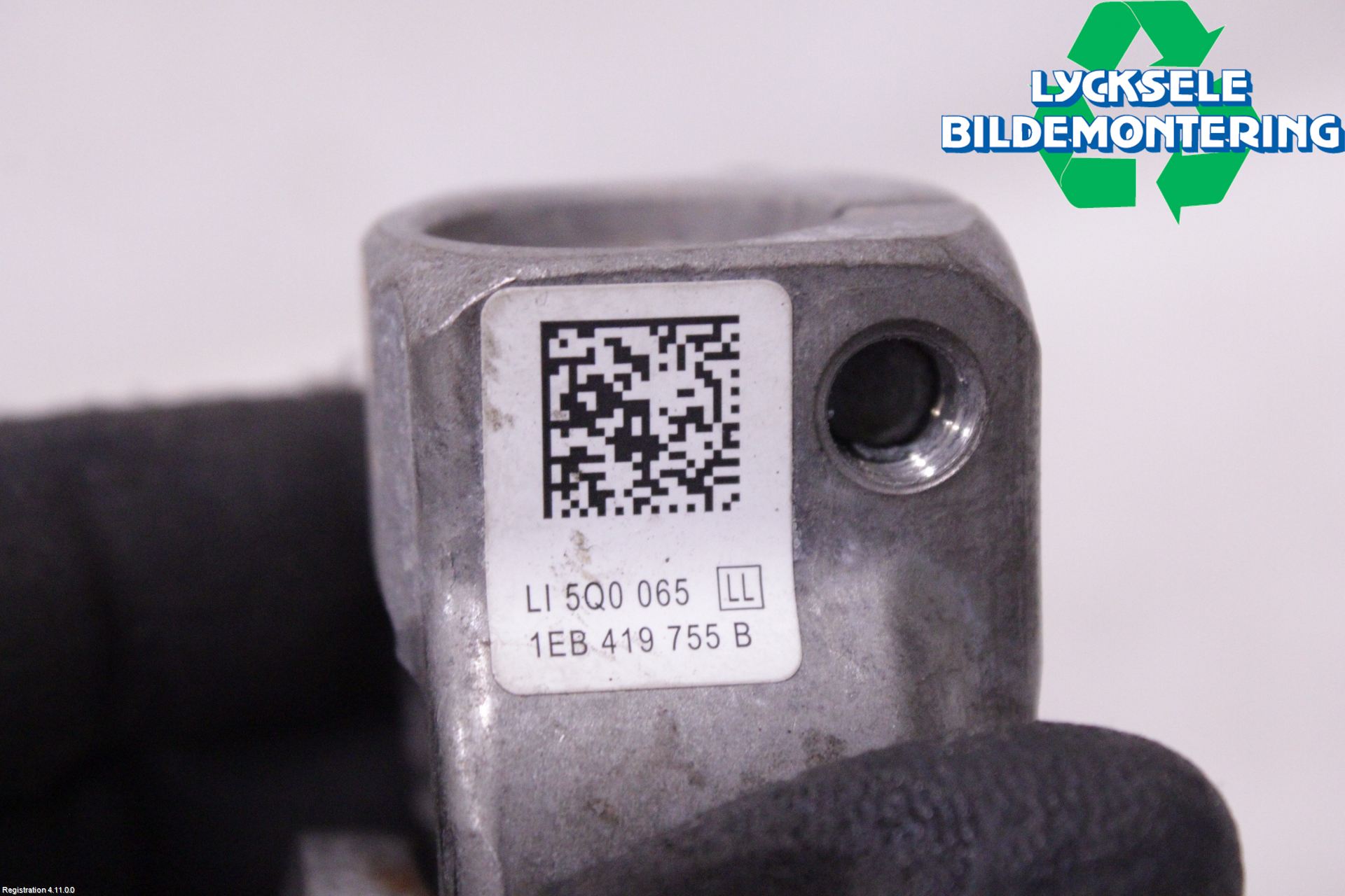 Audi Q4 E-TRON FZ 22- Rattaxelknut