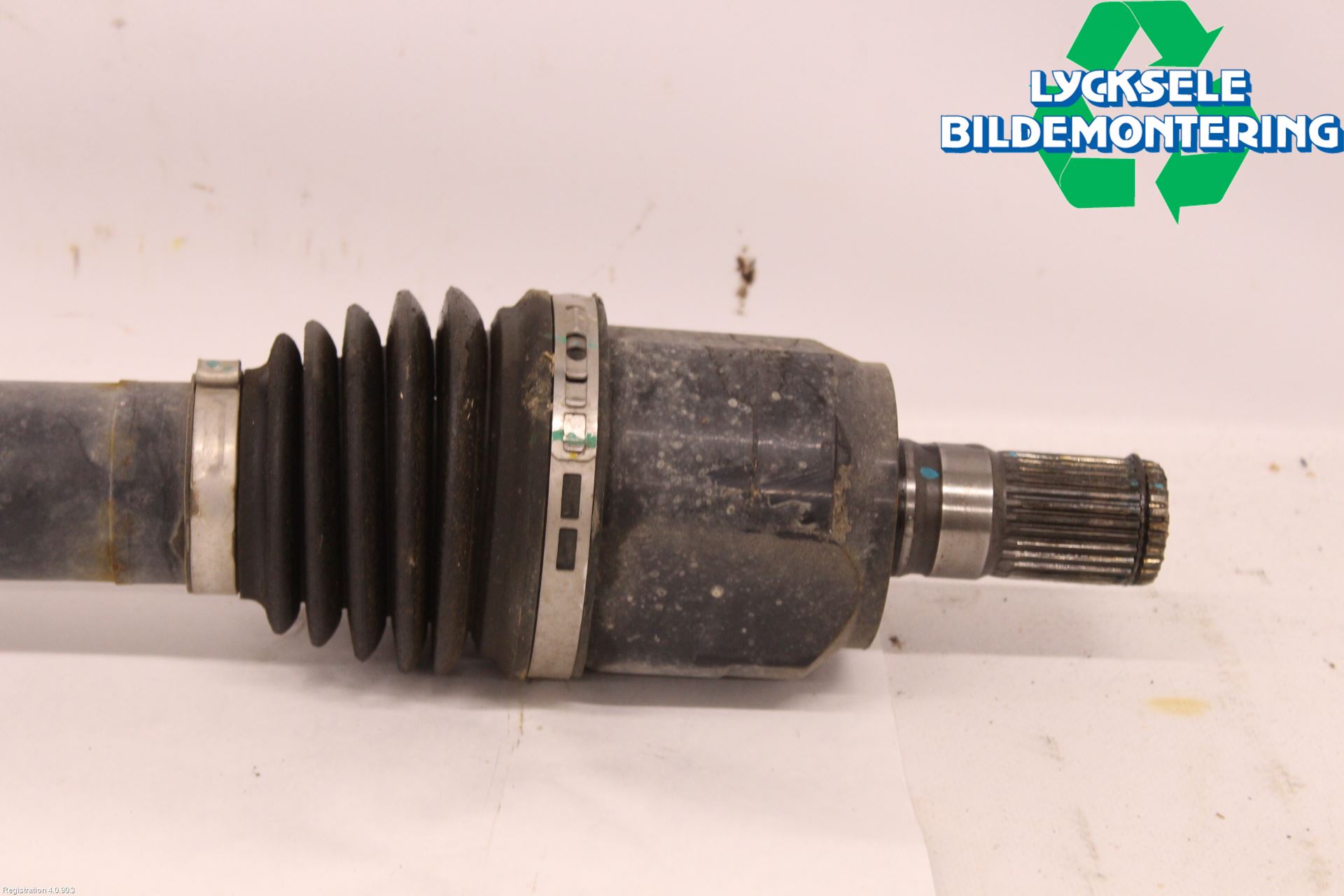 Kia OPTIMA 16-20 Drivaxel Fram Höger