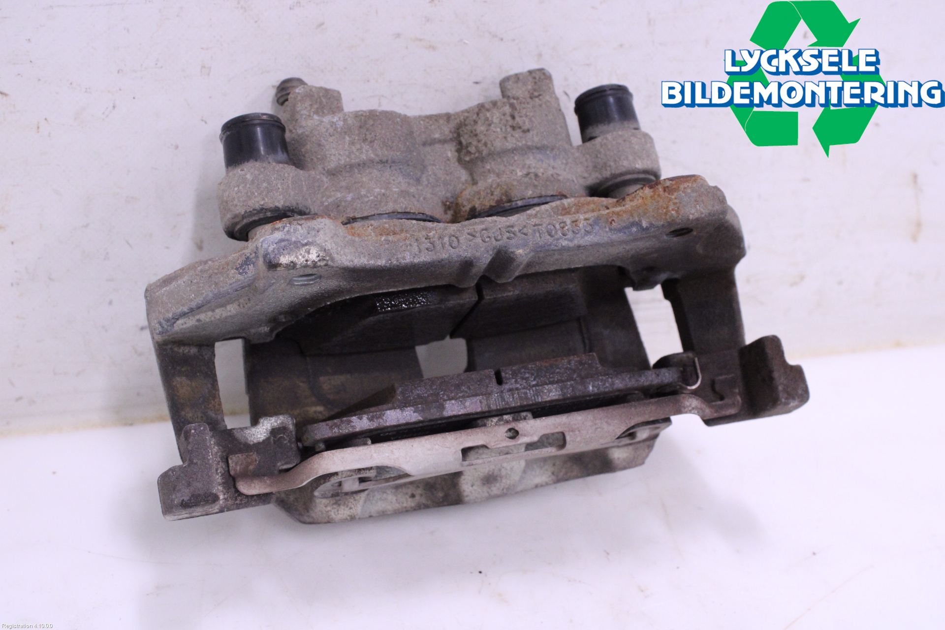Ford KUGA/KUGA PHEZ/FHEV 20- Bromsok Fram Vänster