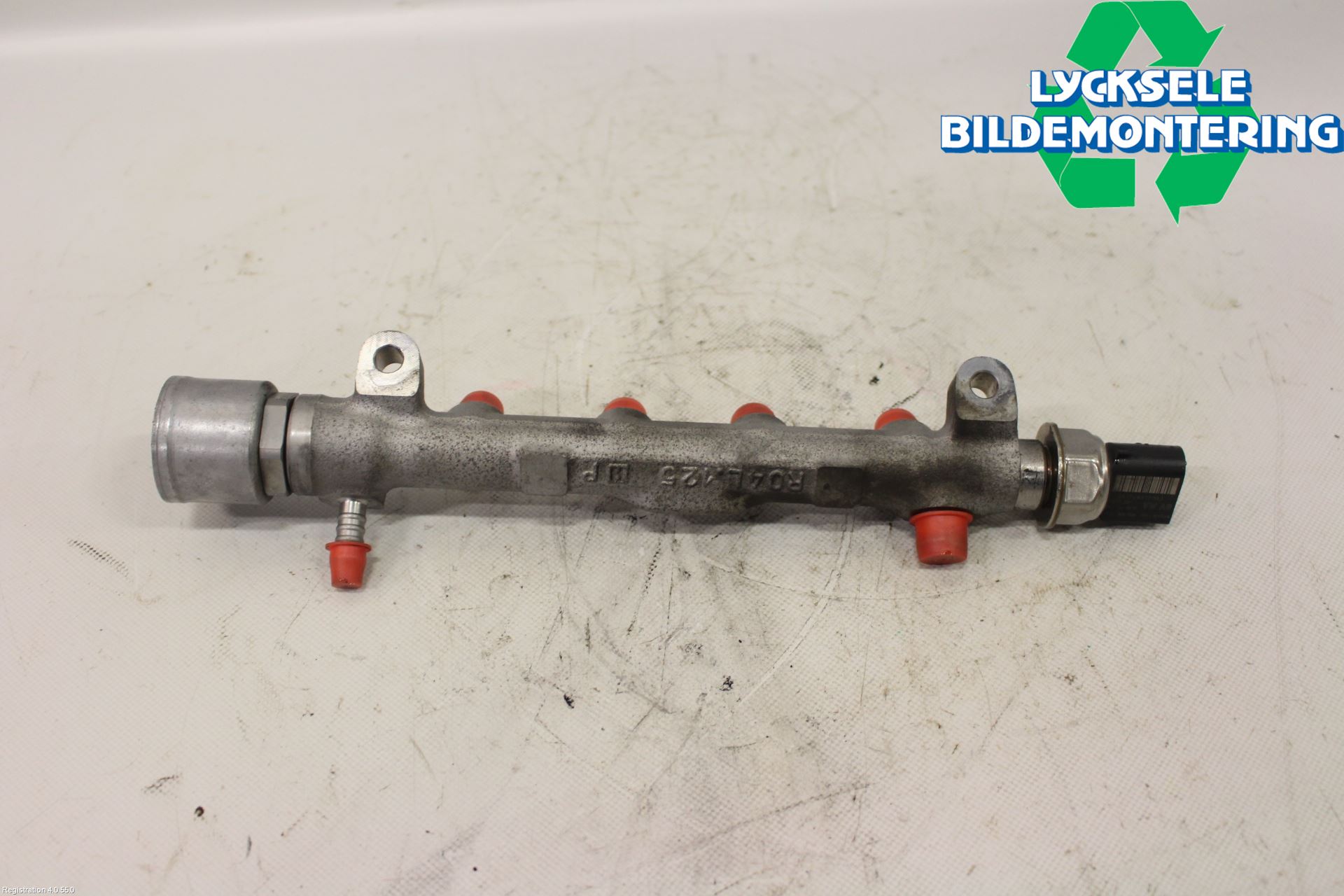 Volkswagen VW PASSAT 15-19 Inj. Fuelrail
