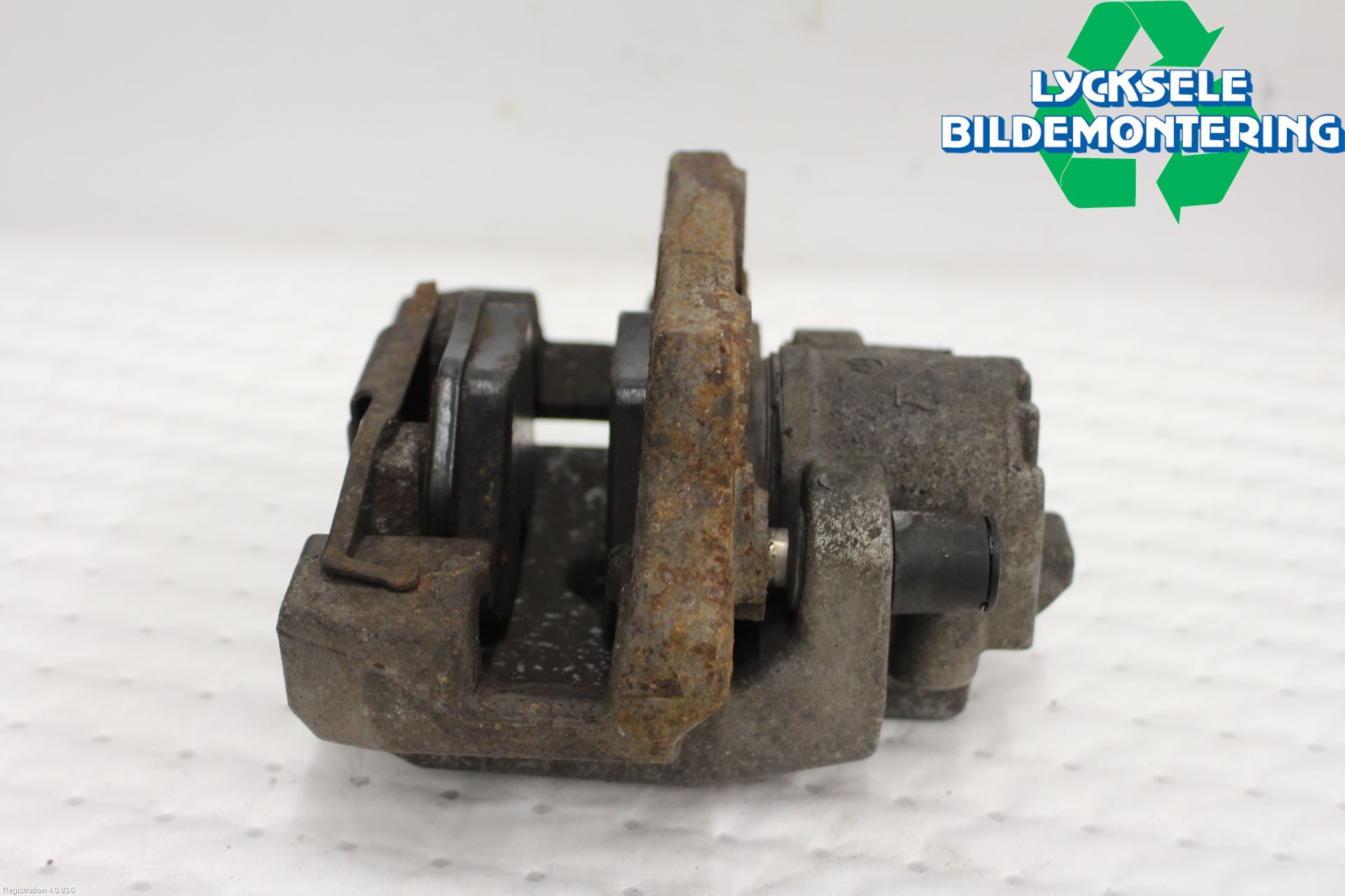 BMW 5 E60/61 Sed/Tou 02-10 Bromsok Bak Höger