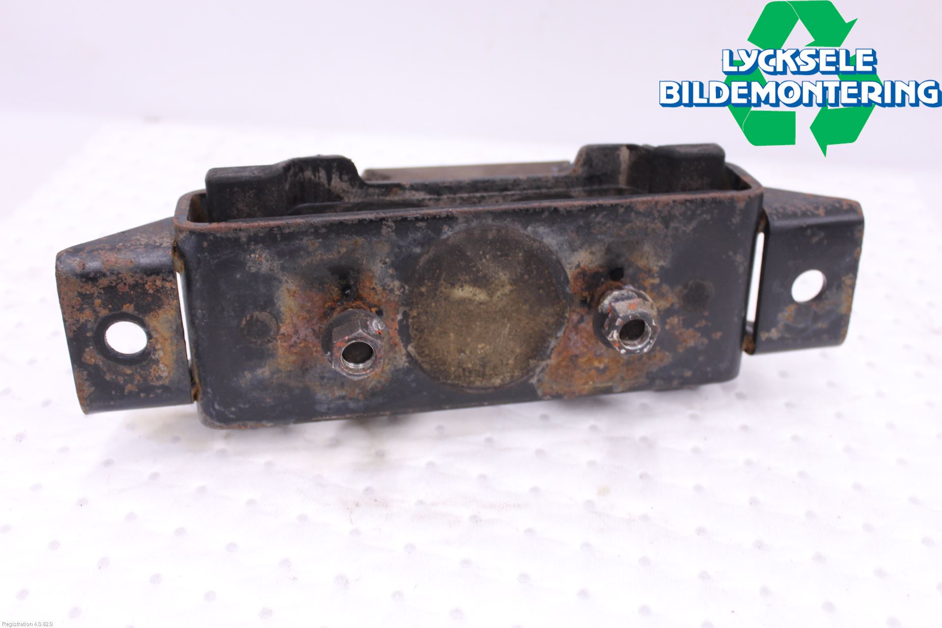 Mitsubishi L200 06-15 Växellådsfäste