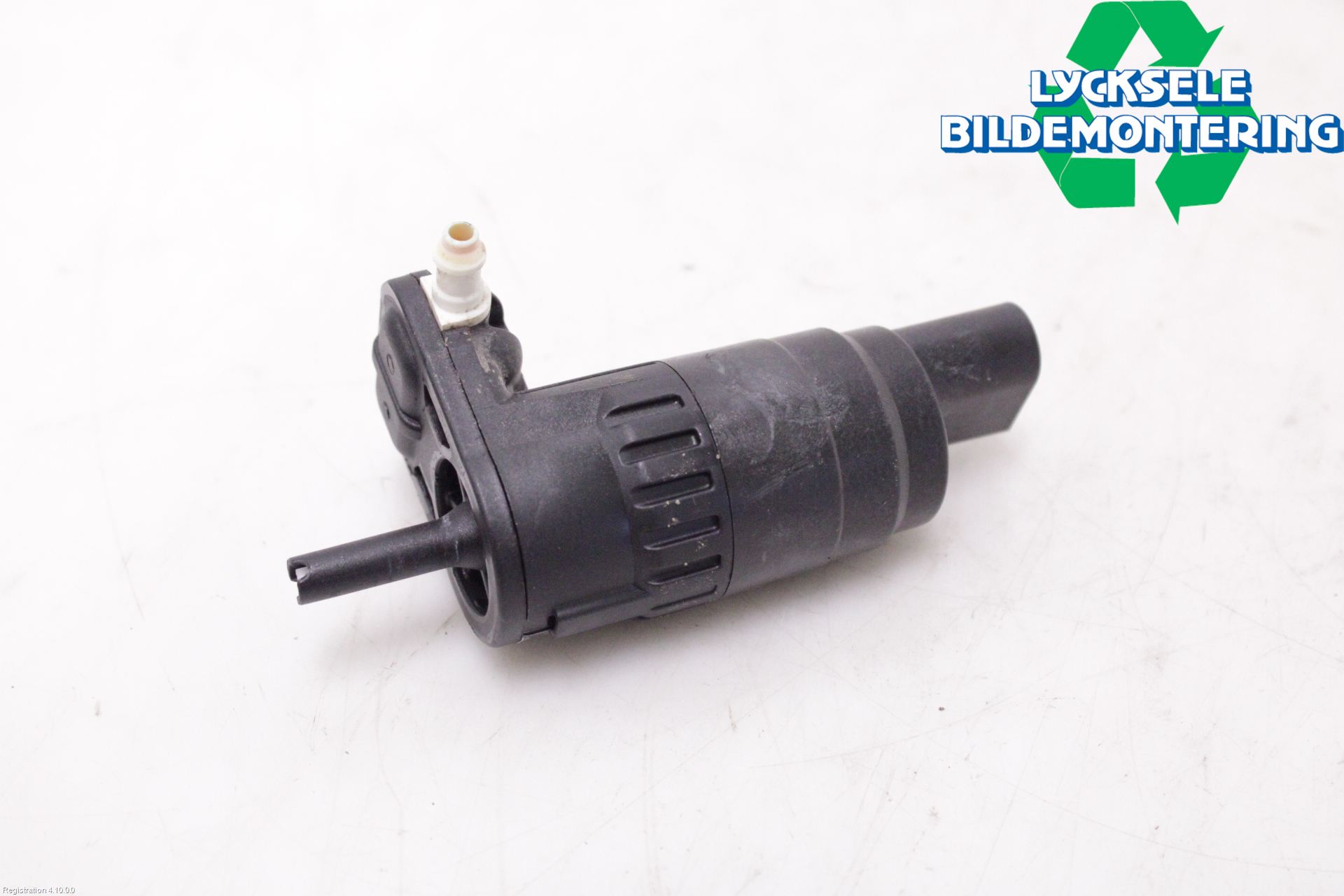 Volkswagen VW POLO 10-17 Spolarpump Vindruta
