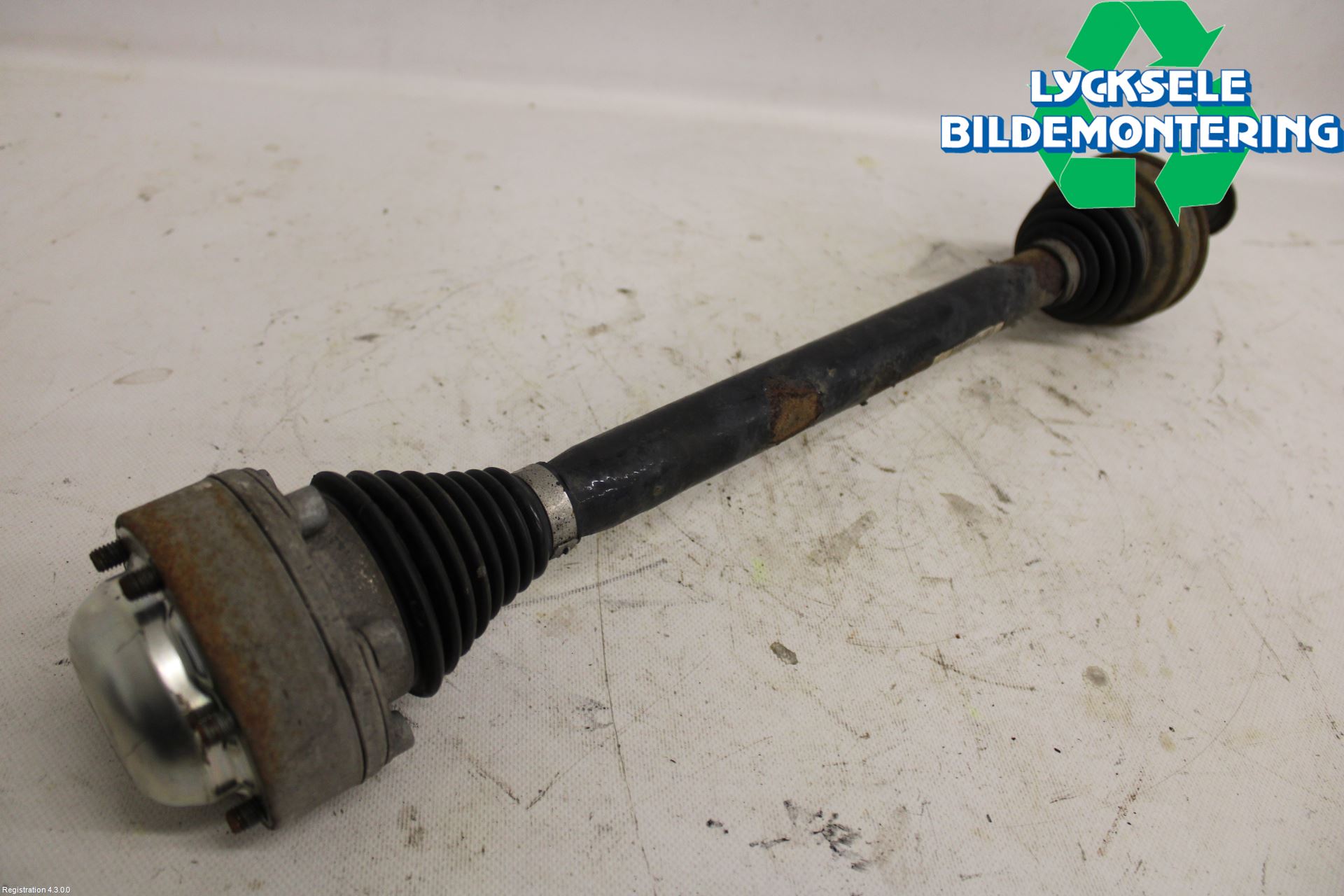 Audi A6 F2/C8 19- Drivaxel Bak Höger