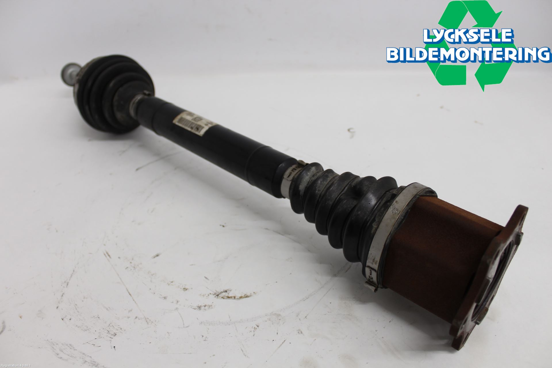 Skoda KODIAQ 17-24 Drivaxel Fram Höger