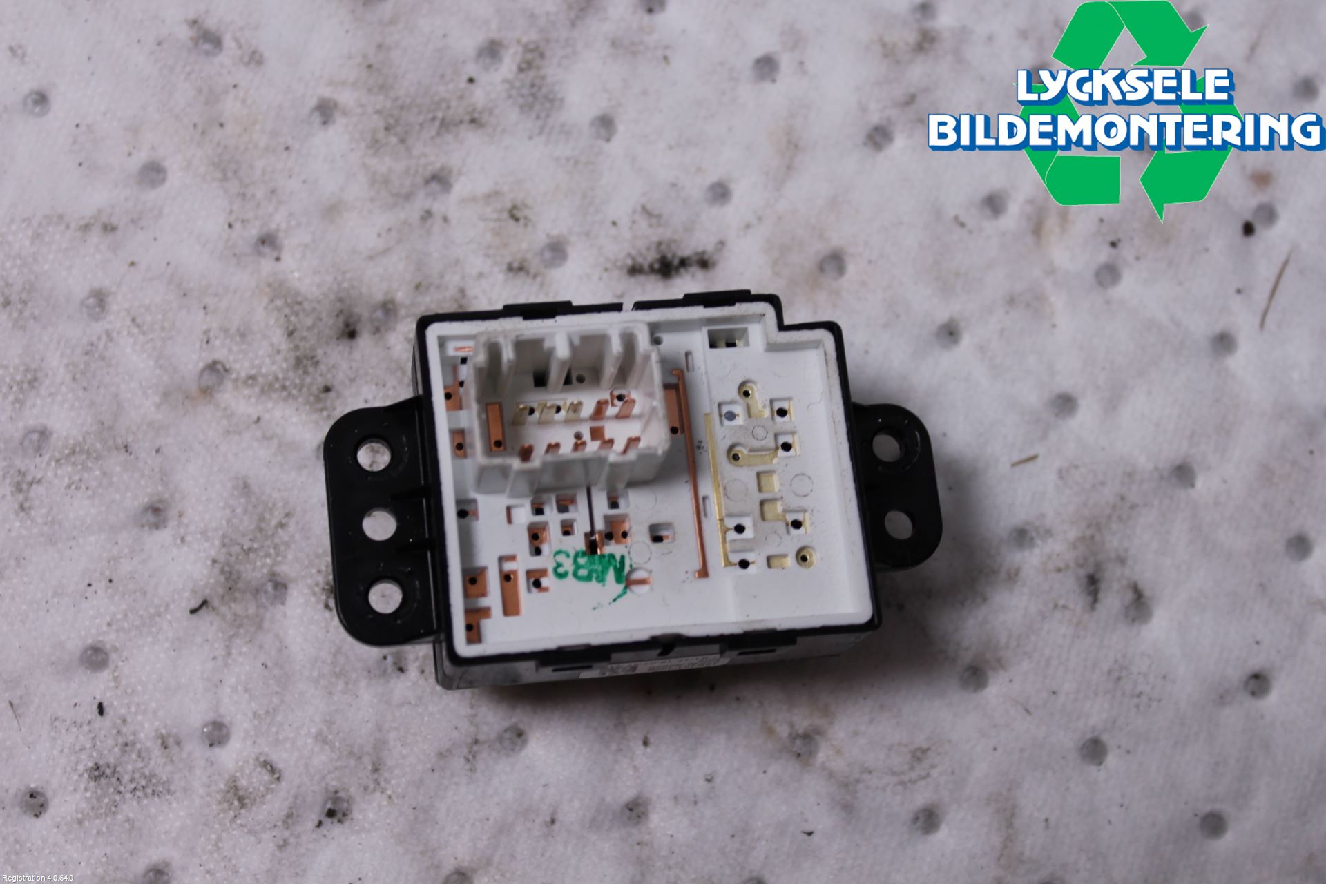 Kia CEED 12-18 Strömställare Spegel