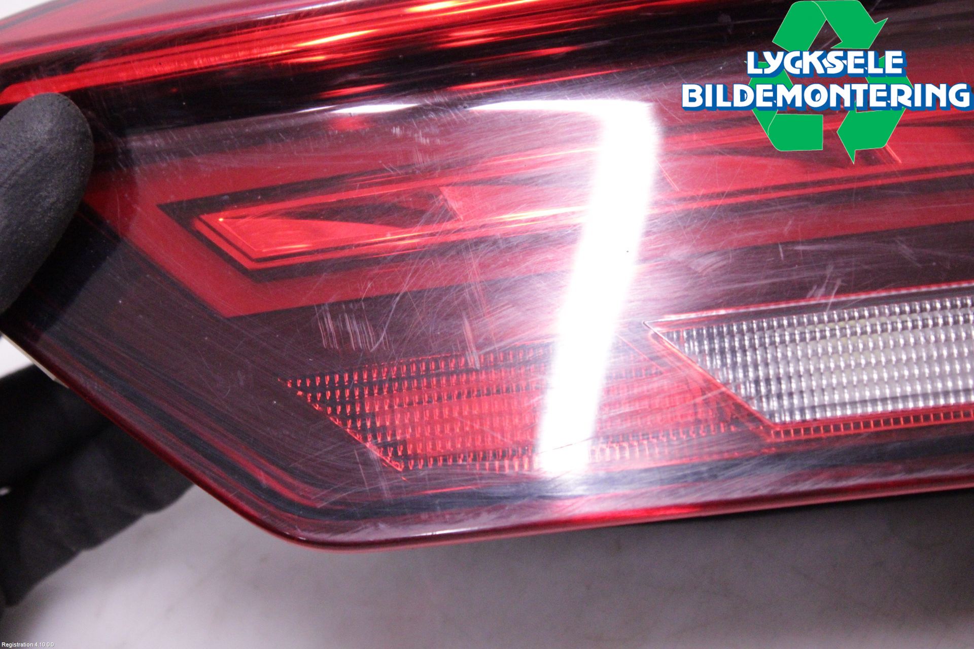 Volkswagen VW T-ROC 18- Bakljus Lucka Hö