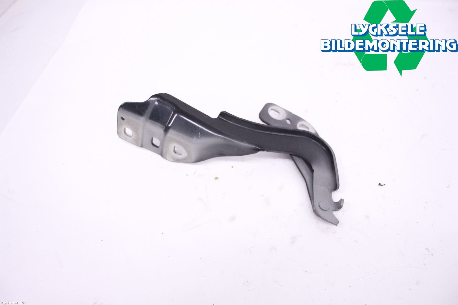 Ford MONDEO 15-22 Huvgångjärn