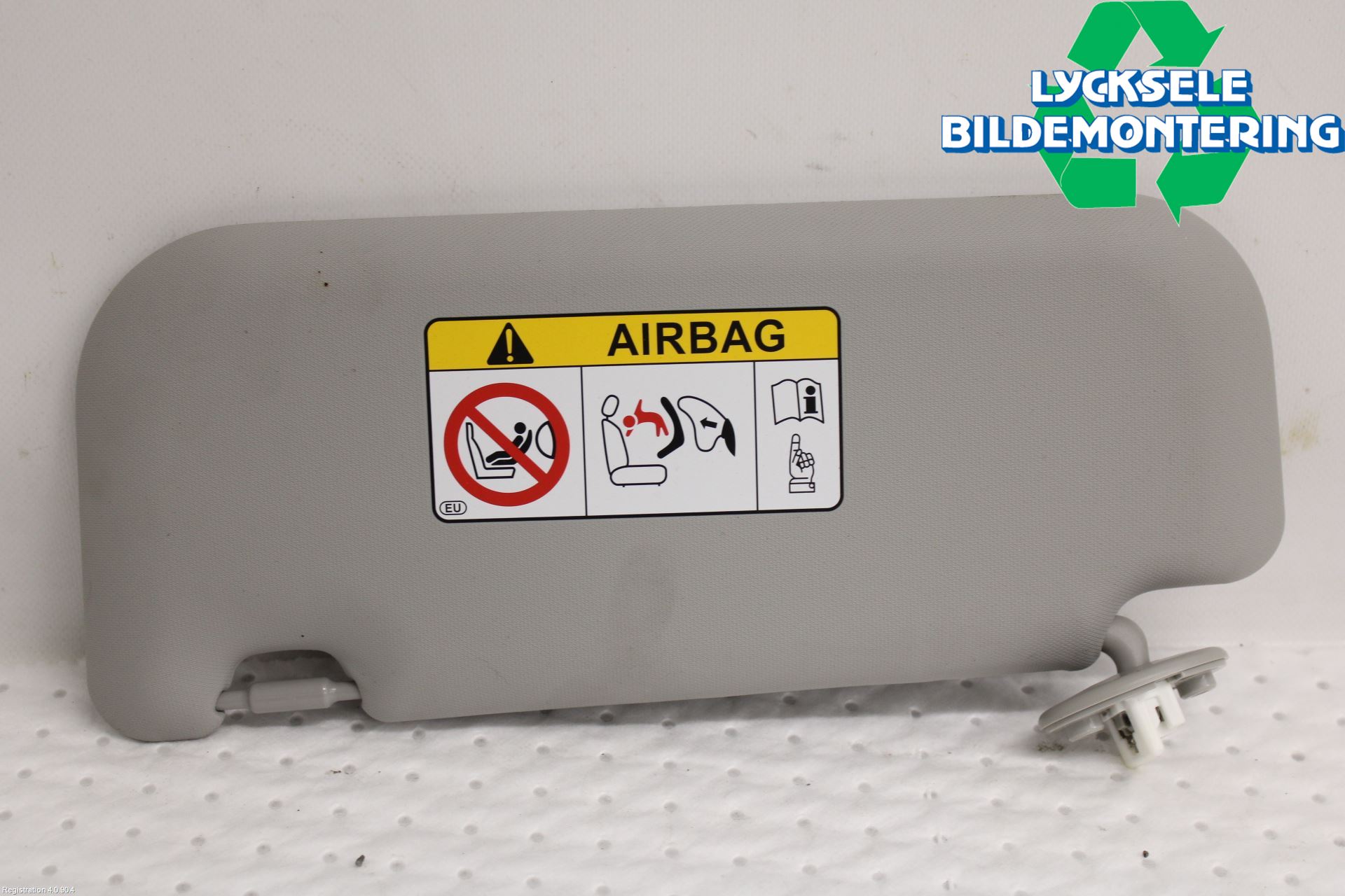 Toyota RAV4 19- Solskydd