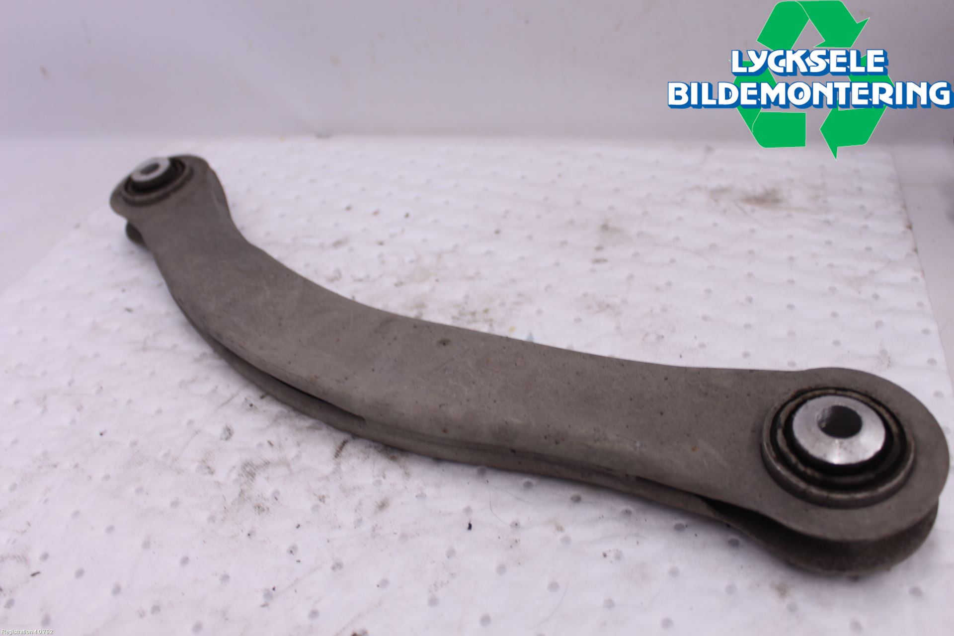 Audi A6 F2/C8 19- Bärarm Bak Vänster