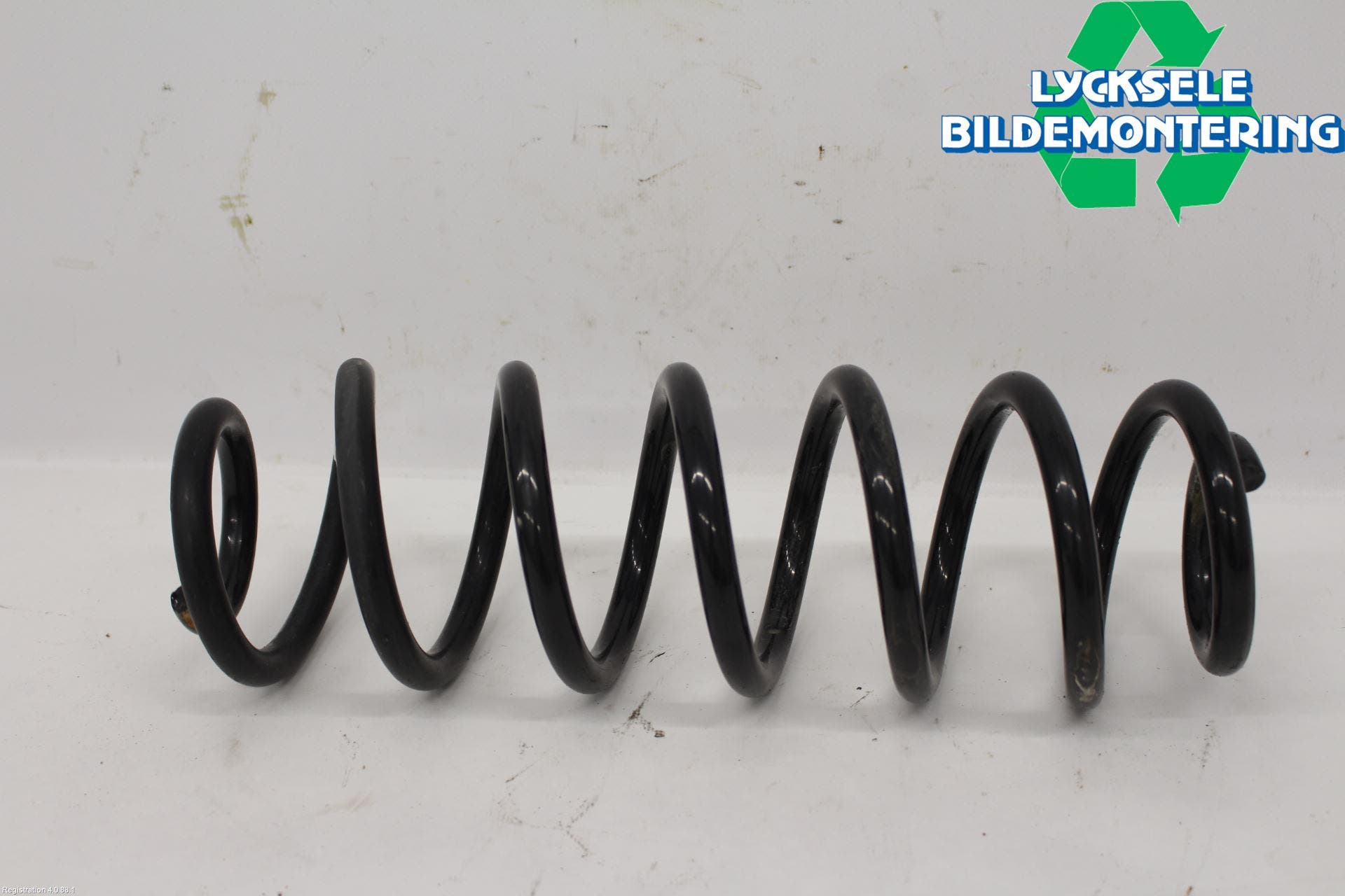 Volkswagen VW T-ROC 18- Fjäder Bak