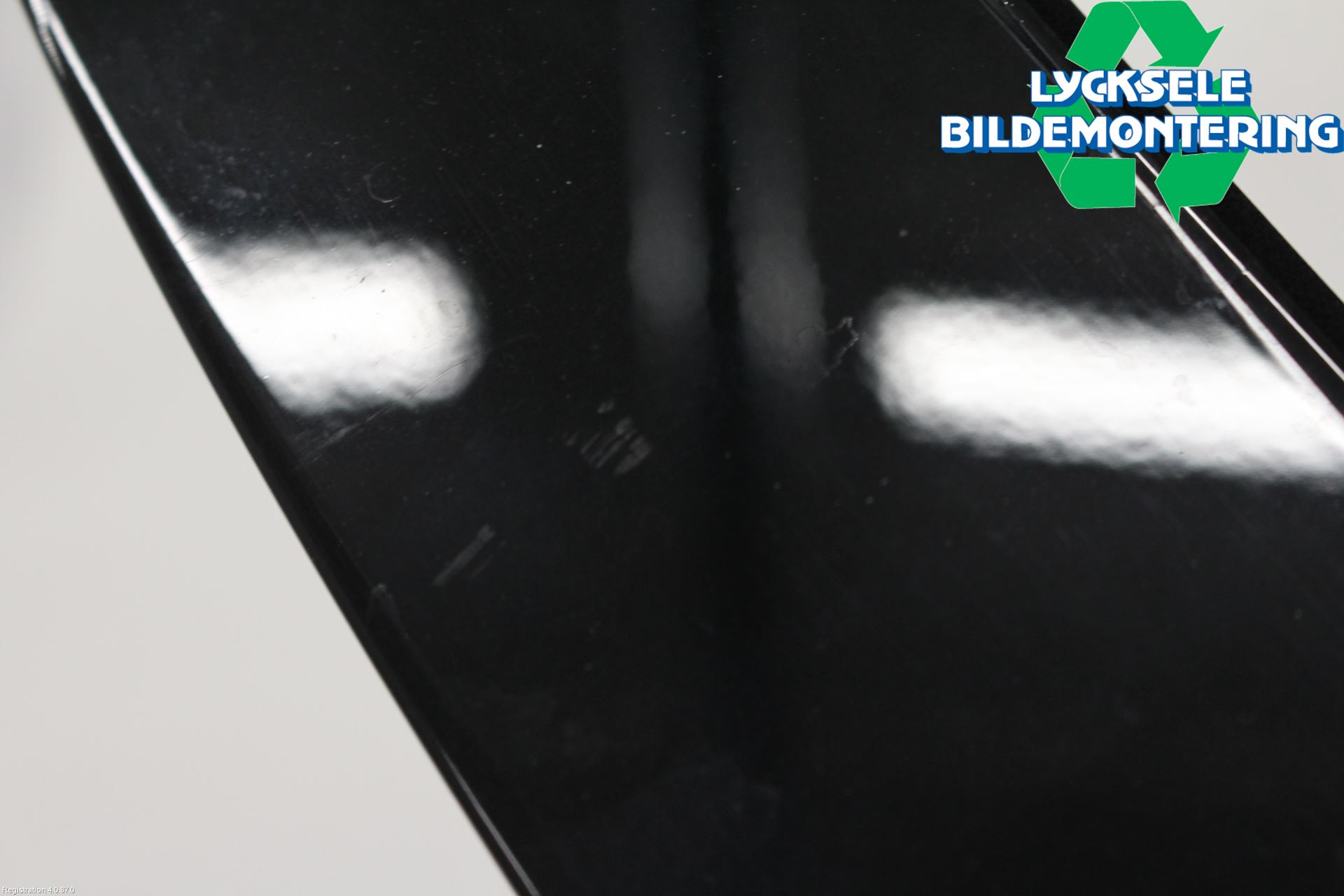 Volkswagen VW PASSAT 20-24 Spoiler Baklucka