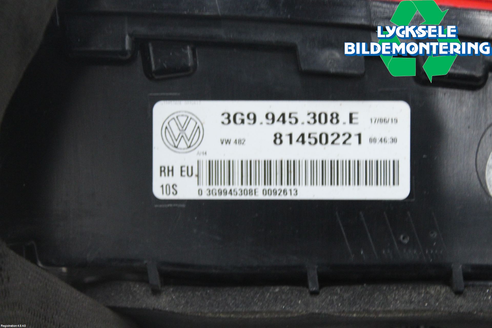 Volkswagen VW PASSAT 15-19 Bakljus Lucka Hö