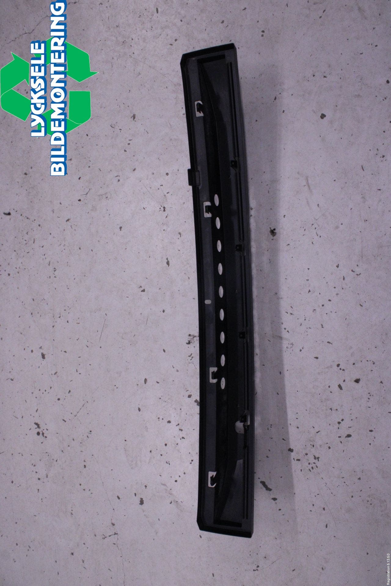 Nissan NOTE E12 14-20 Stötfångar Deformelement Fram
