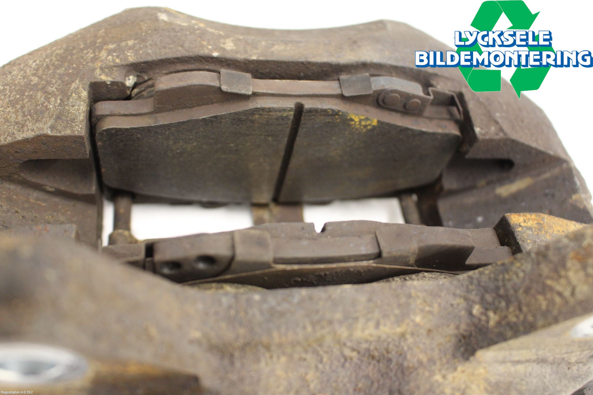 Toyota HILUX 05-16 Bromsok Fram Höger