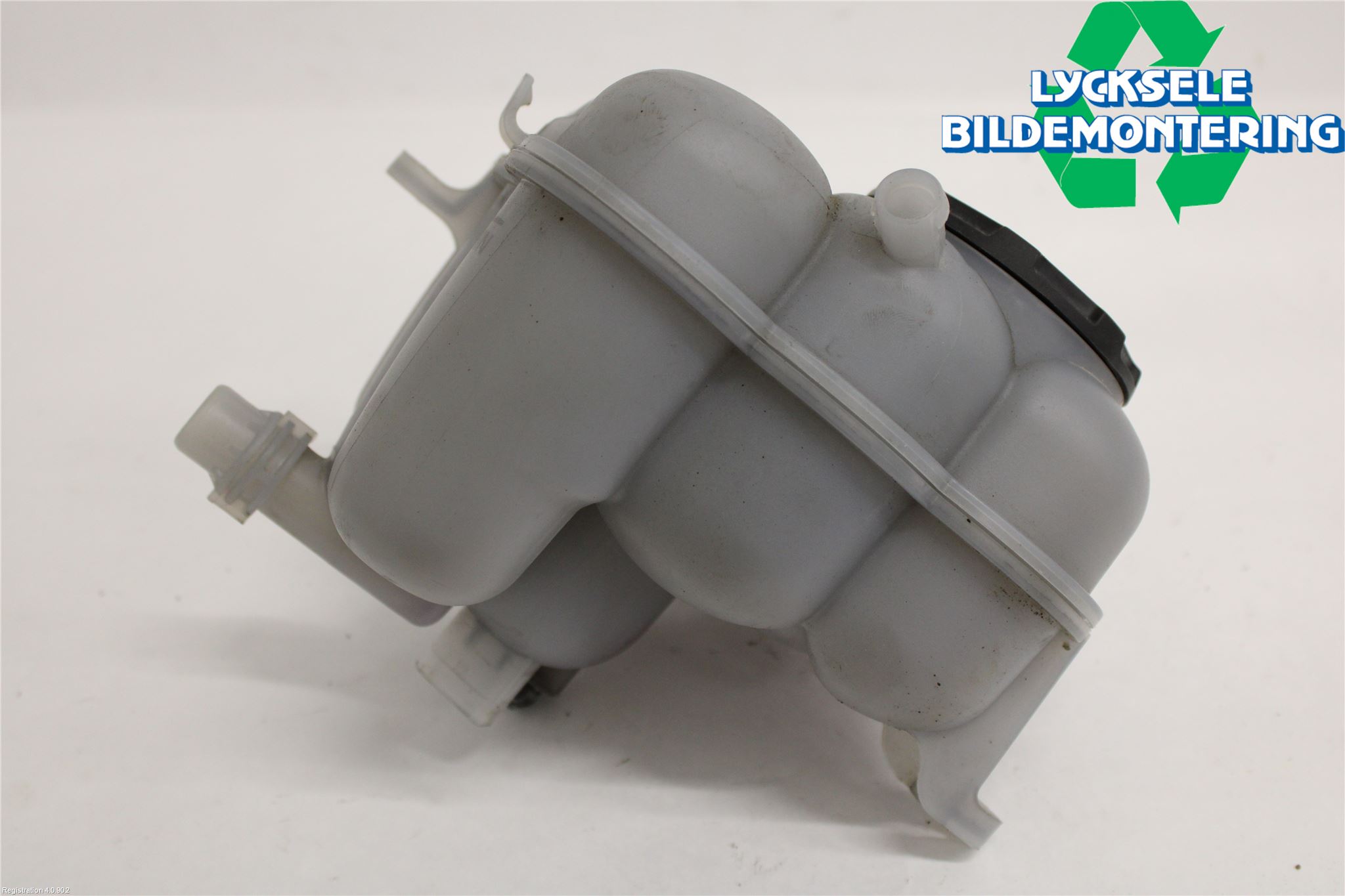 Volkswagen VW TOUAREG CR 18- Expansionstank
