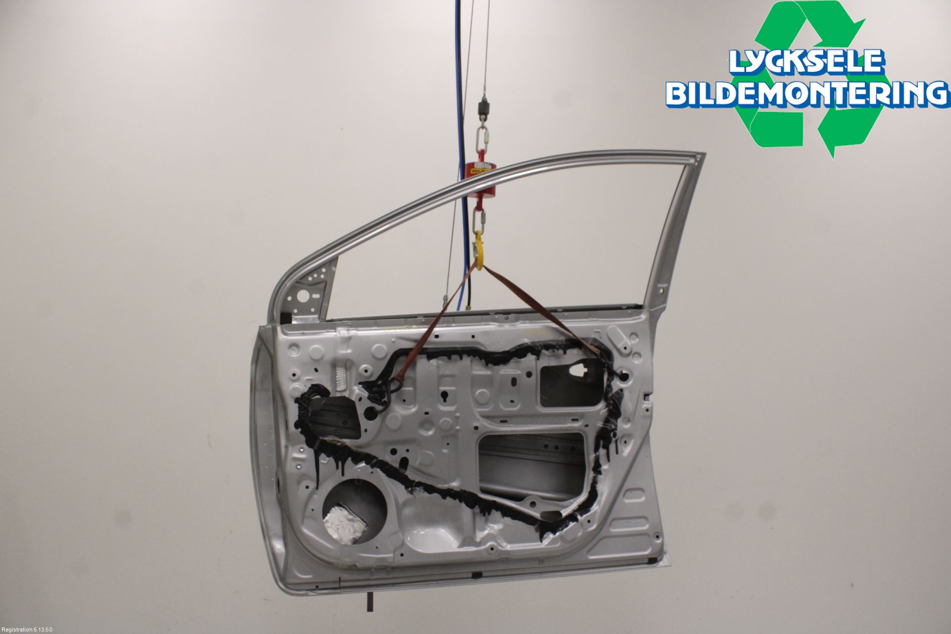 Toyota AURIS 13-19 Dörr Fram Höger
