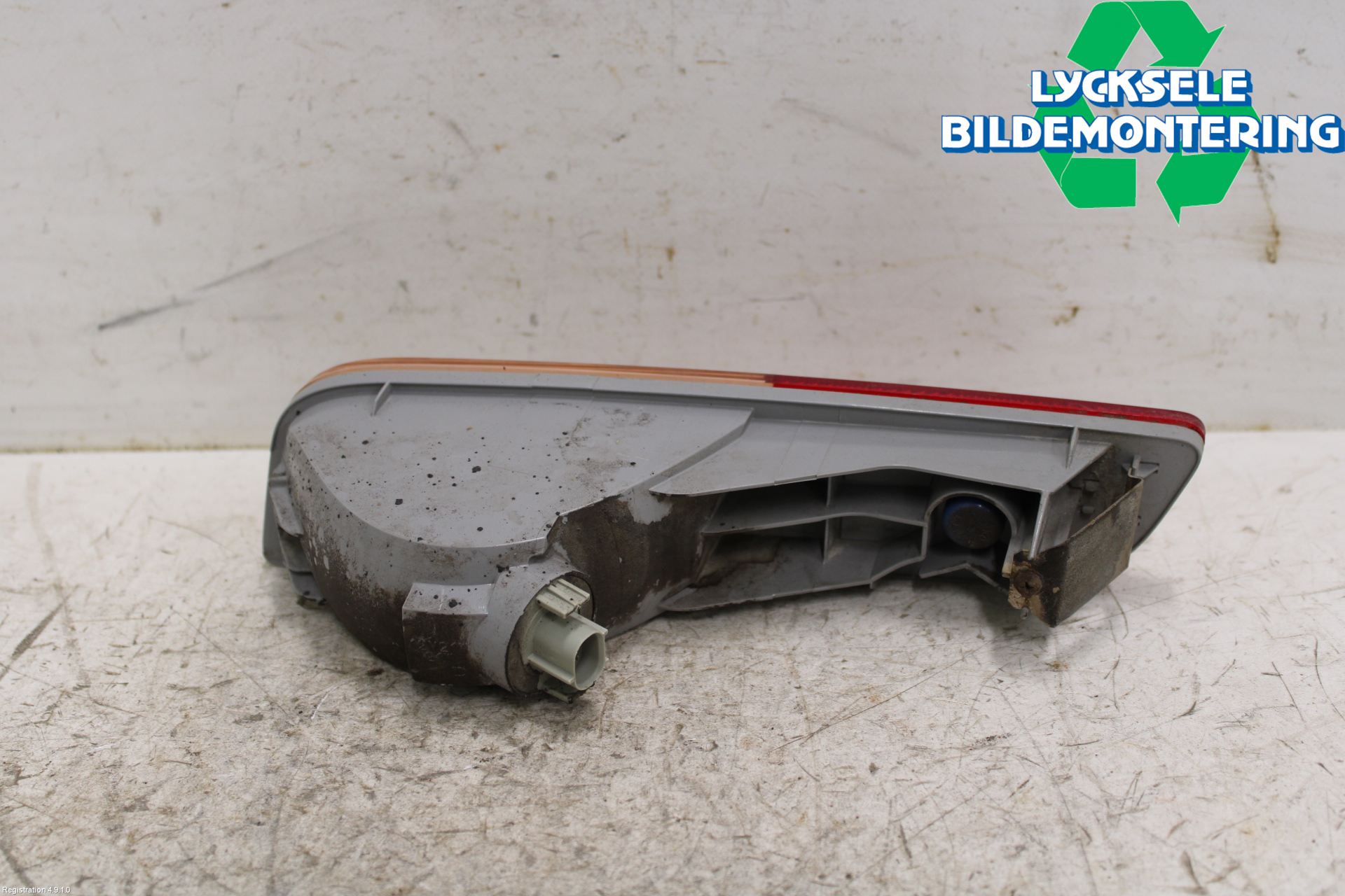 Mitsubishi OUTLANDER 13-21 Dimljus/Reflex Bak