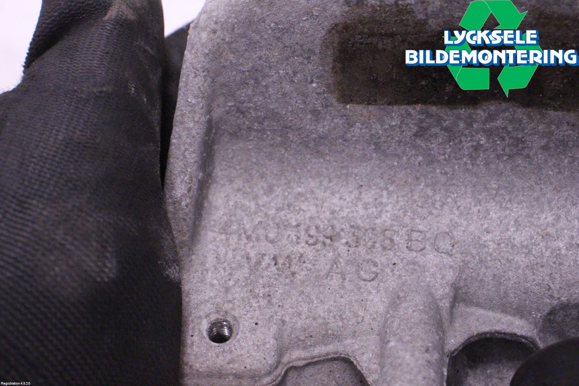 Audi A6 F2/C8 19- Motorfäste