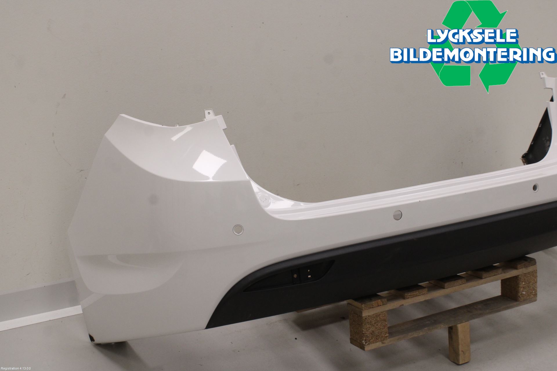 Hyundai i40 16-18 Stötfångarbeklädnad Bak