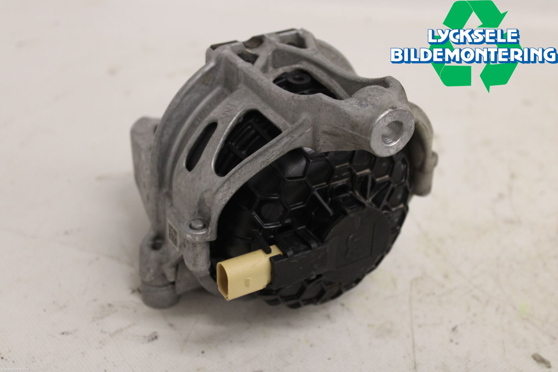 Audi A6 F2/C8 19- Motorkudde