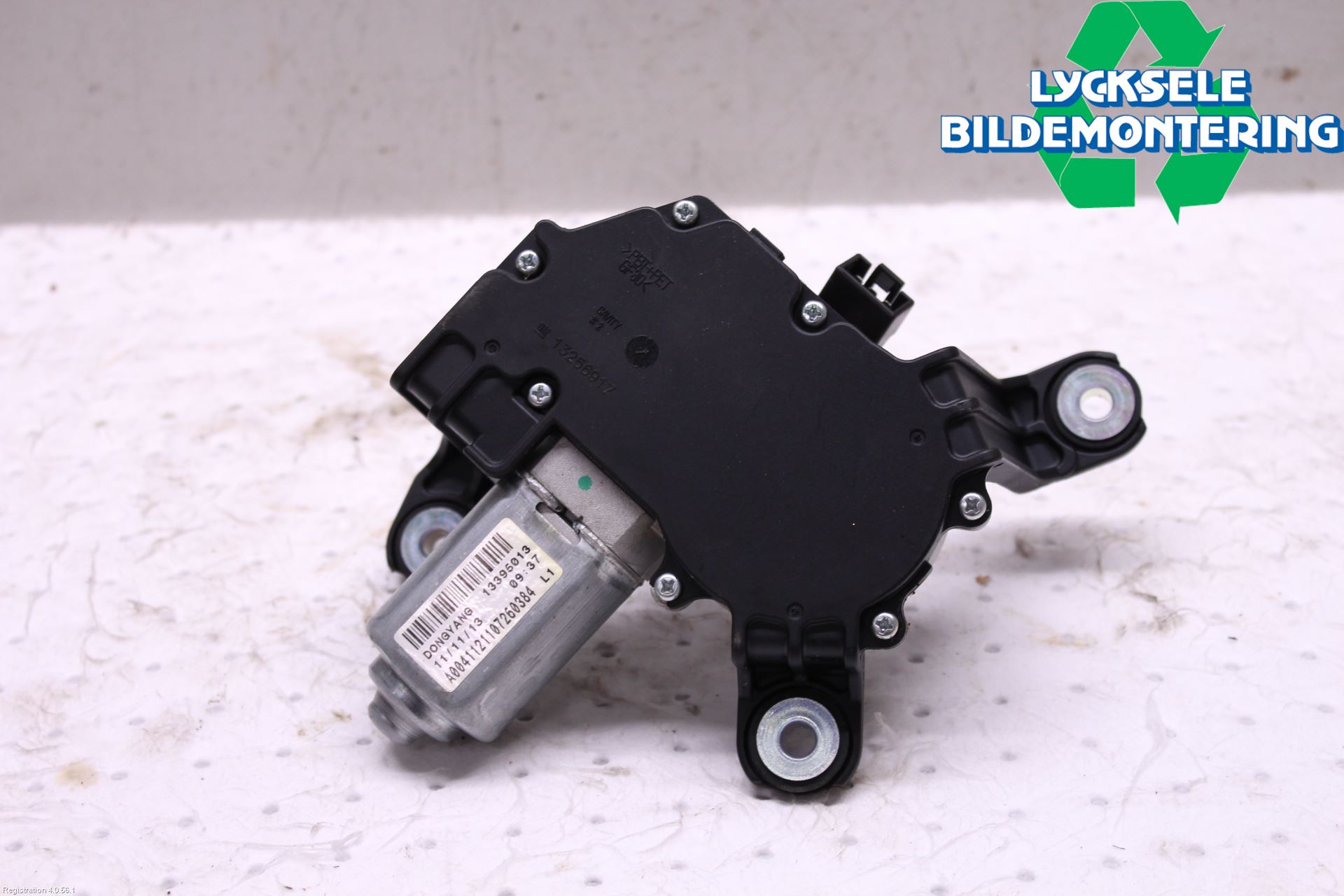 Opel ASTRA J 10-15 Torkarmotor Baklucka