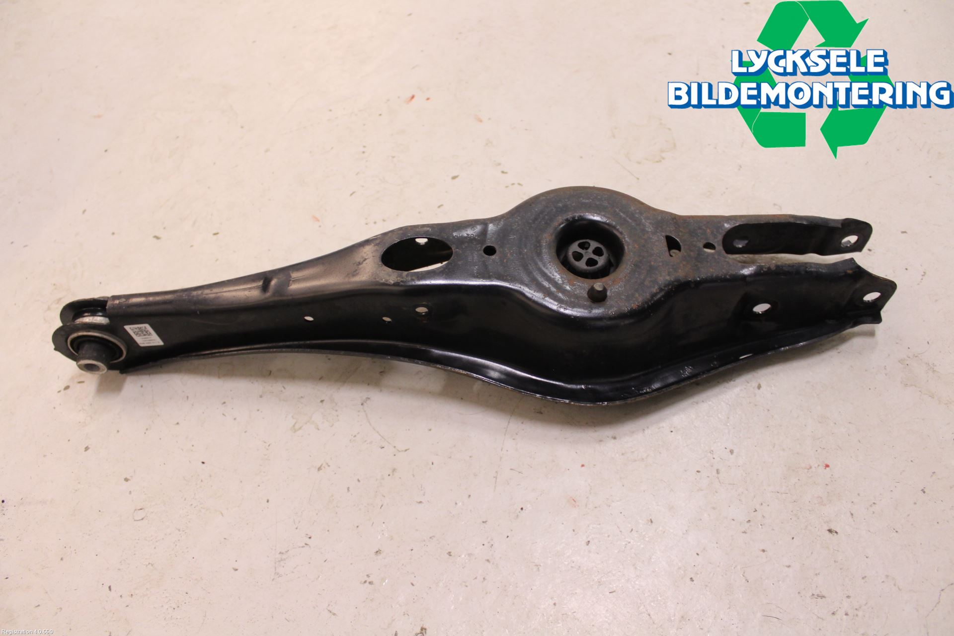 Volkswagen VW GOLF / E-GOLF VII 13-20 Bärarm Bak Vänster