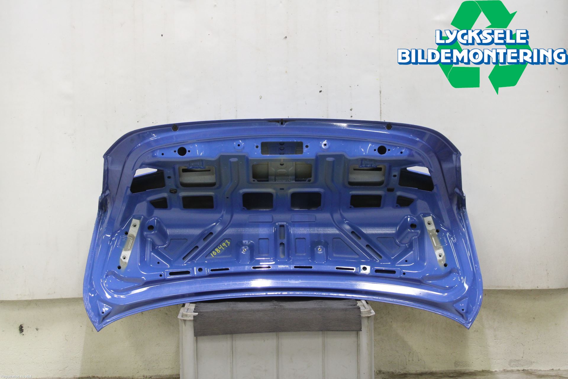BMW 4 F32/F33/F82/F83 13-20 Baklucka (Ej Med Ruta)