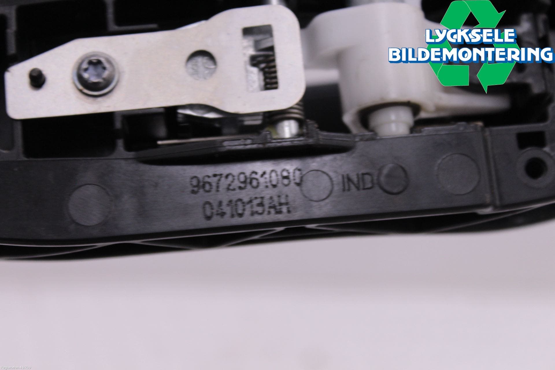 Peugeot 208 12-15 Dörrhandtag Yttre Hö