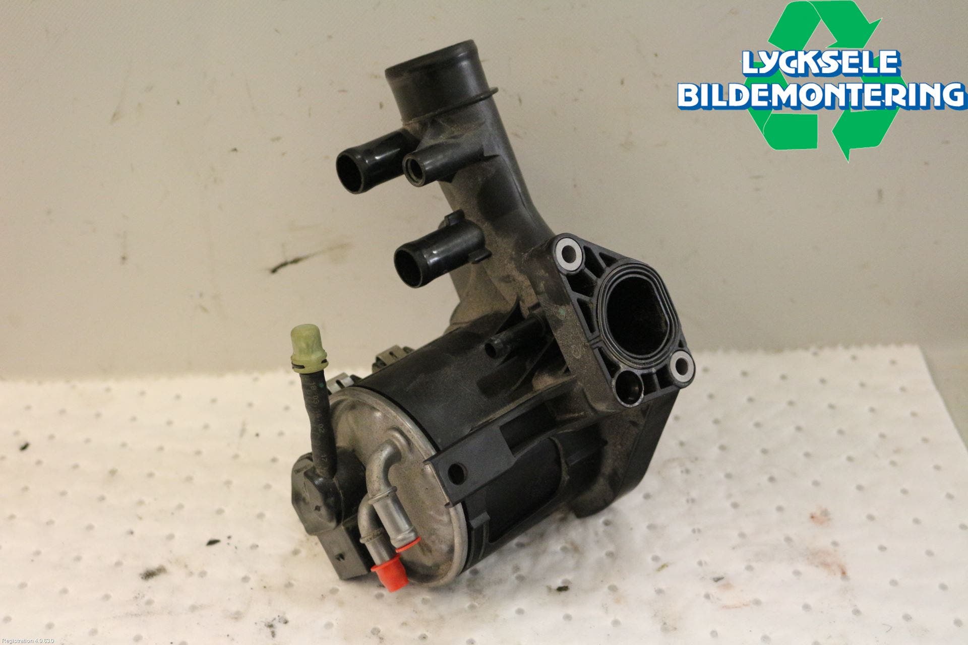 MB GLC-KLASS (X253/C253) 15-22 Bränslefilter-Hållare