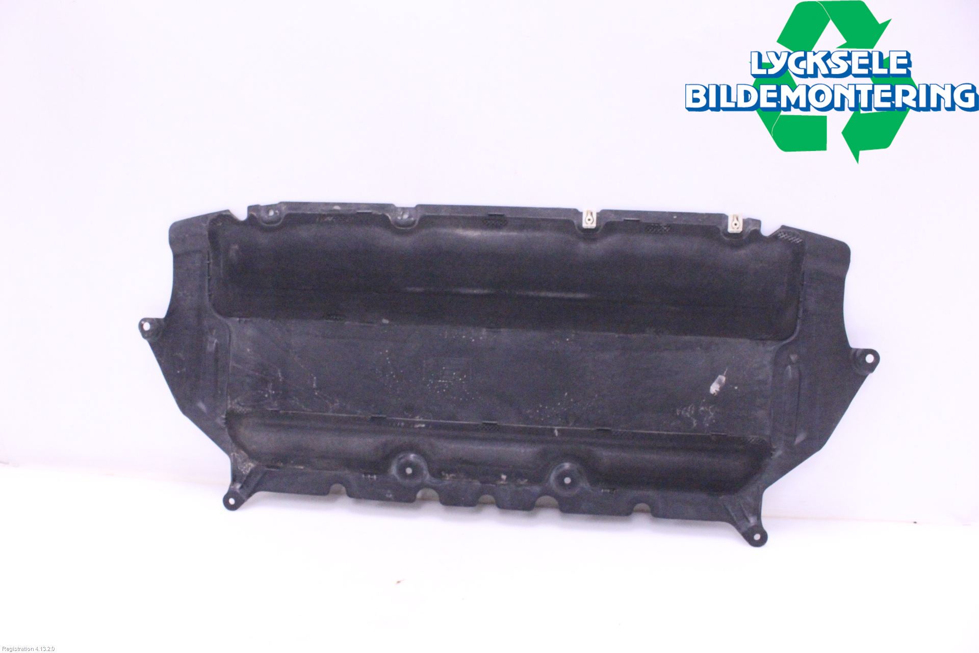 BMW 5 G30/G31/F90 17-23 Hasplåt Plåt-Plast