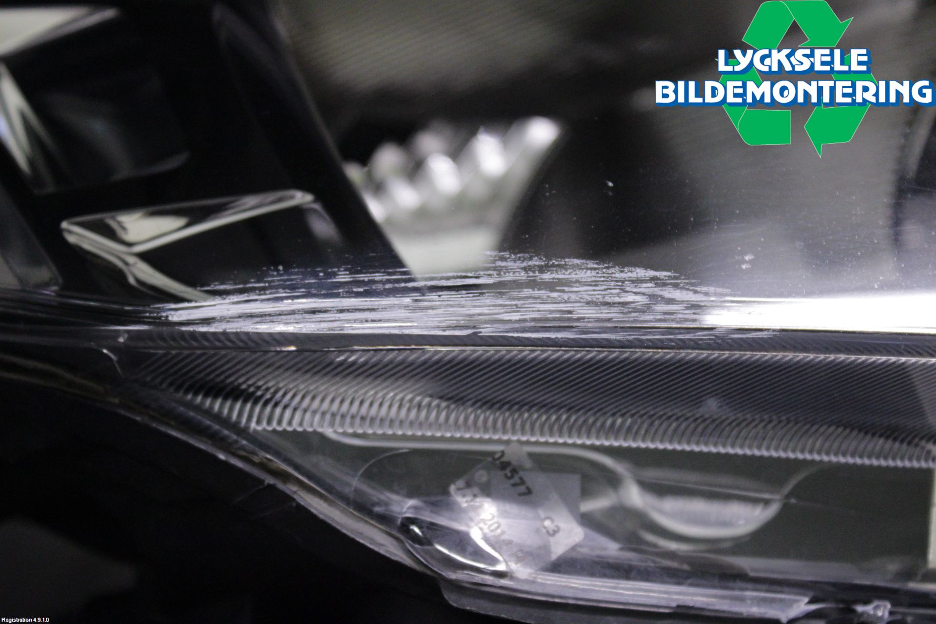 Ford KUGA 13-16 Strålkastare Höger