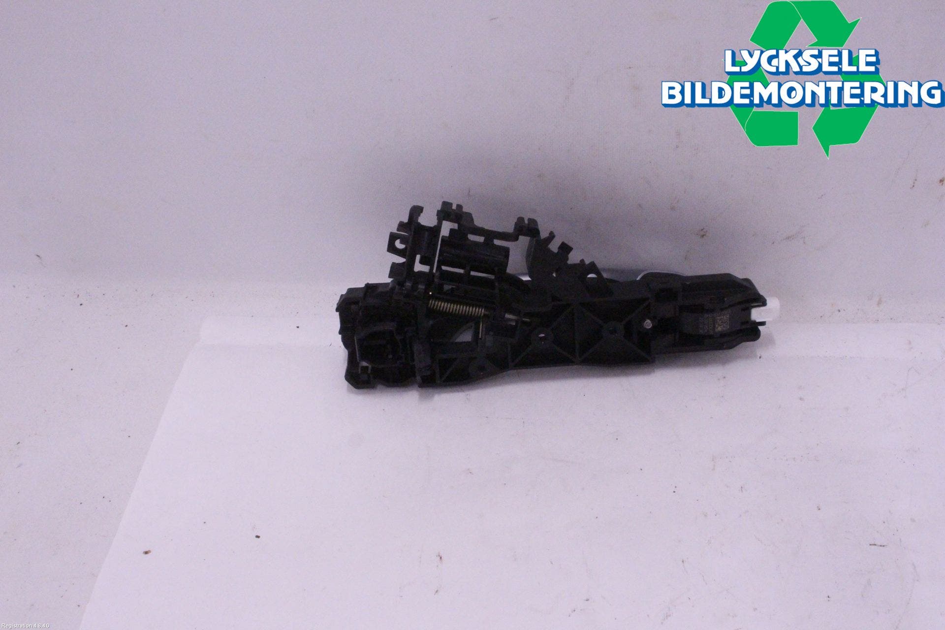 Alfa VW TIGUAN 24- Dörrhandtag Yttre Hö