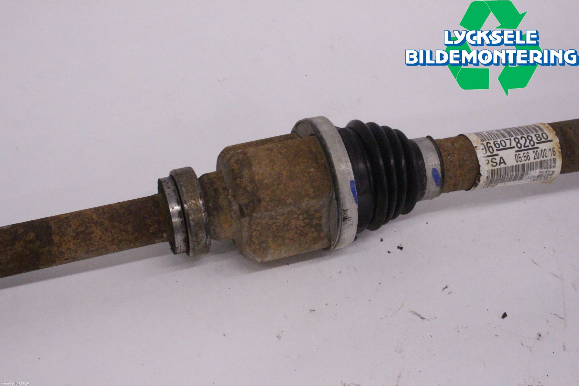 Peugeot PARTNER 16-18 Drivaxel Fram Höger