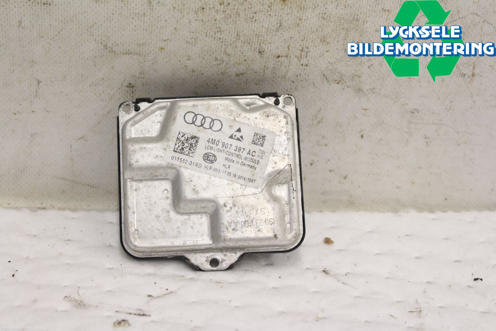 Audi A4/S4 B9 16-19 Styrenhet Strålkastare