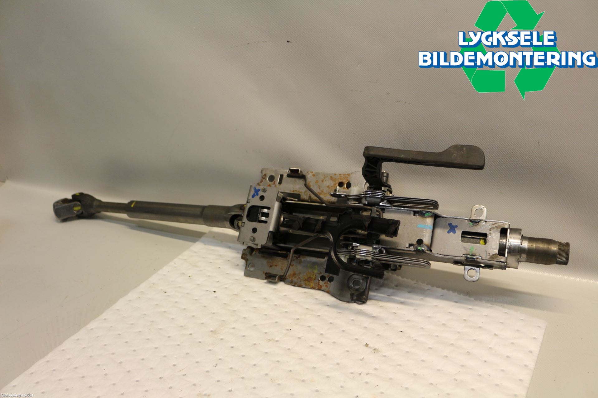 Volkswagen VW CADDY 16-20 Rattaxelagg Justerbart