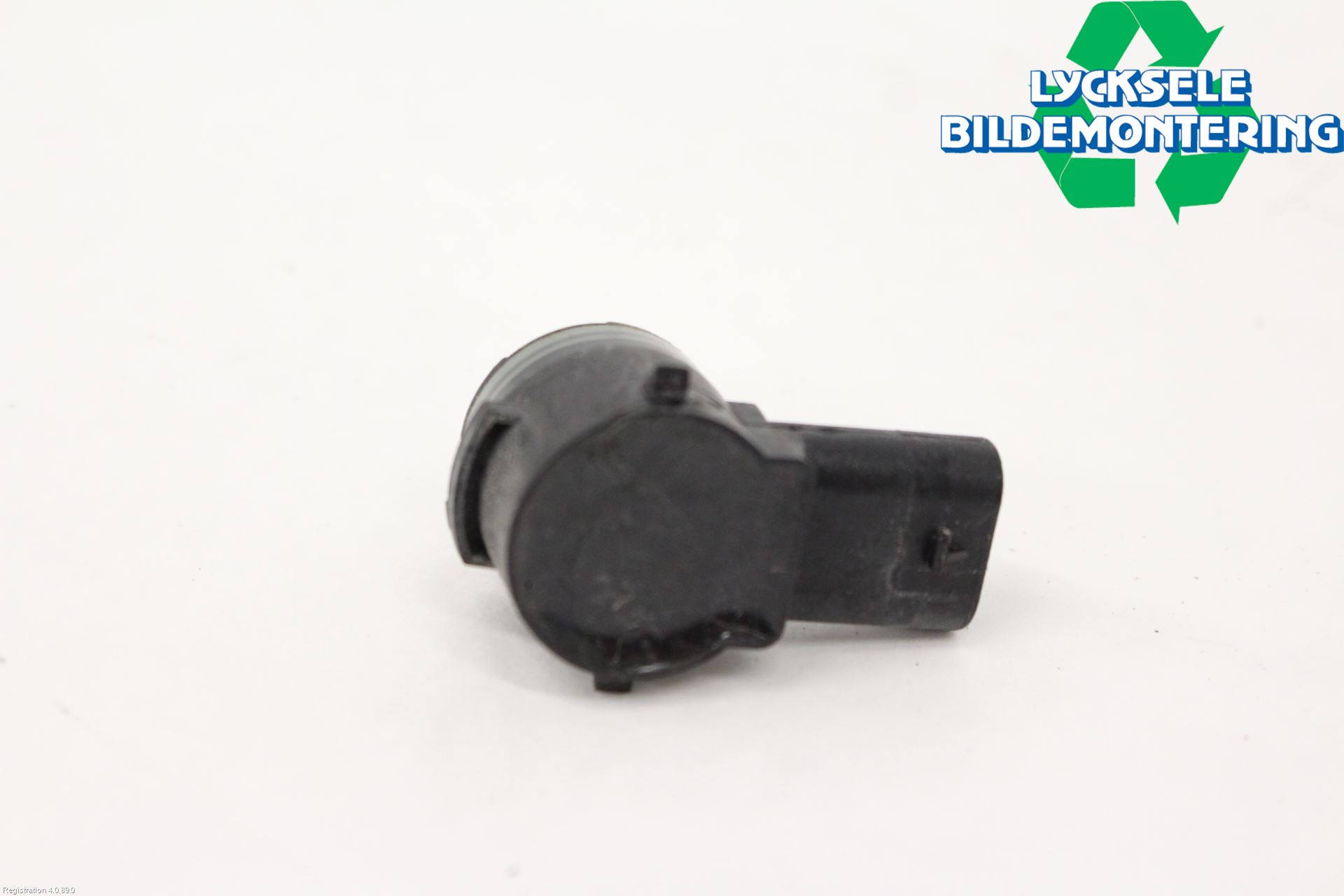 Skoda SUPERB 16-24 Parkeringshjälp Frontsensor