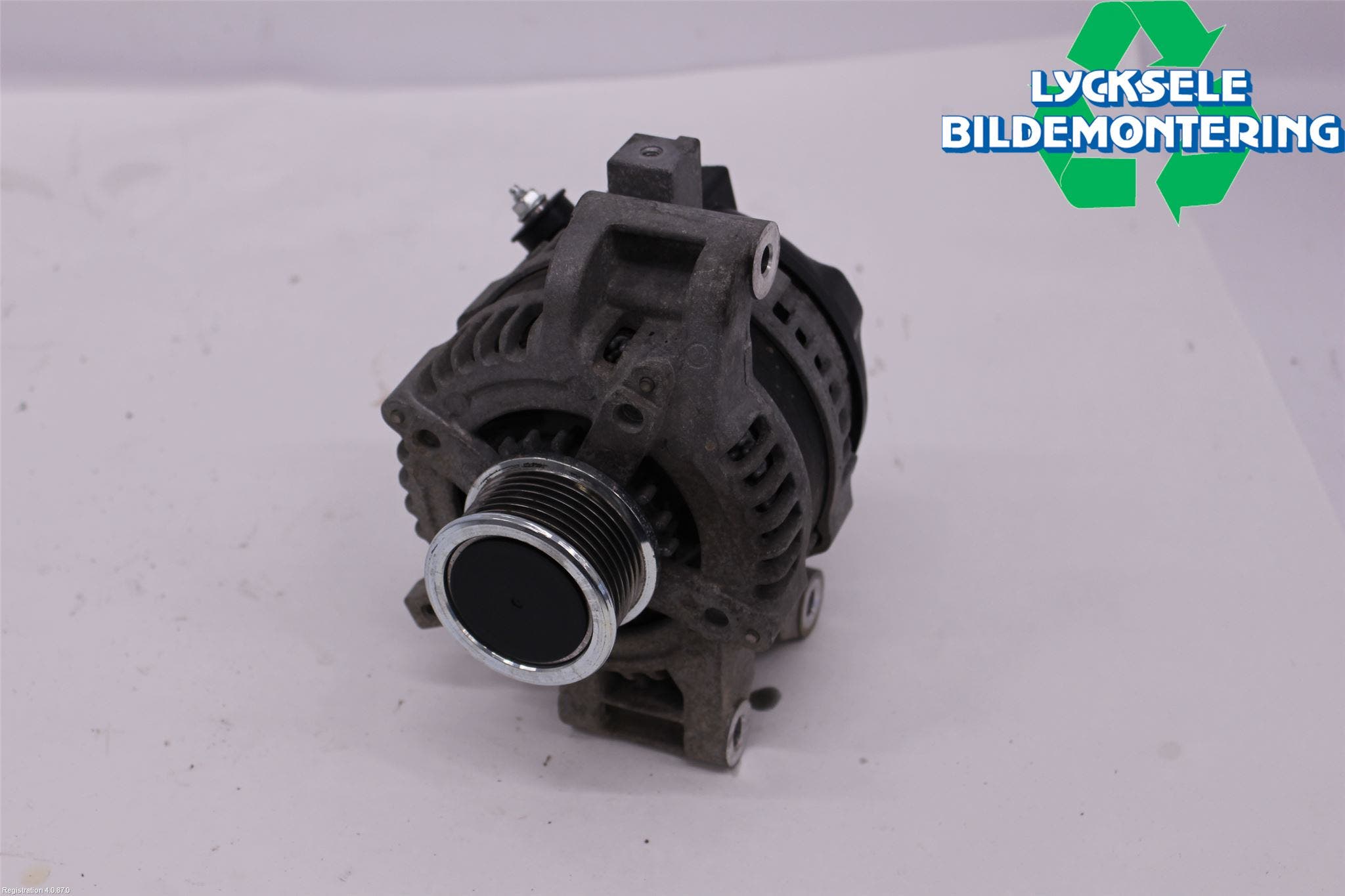 Toyota AVENSIS 09-15 Generator