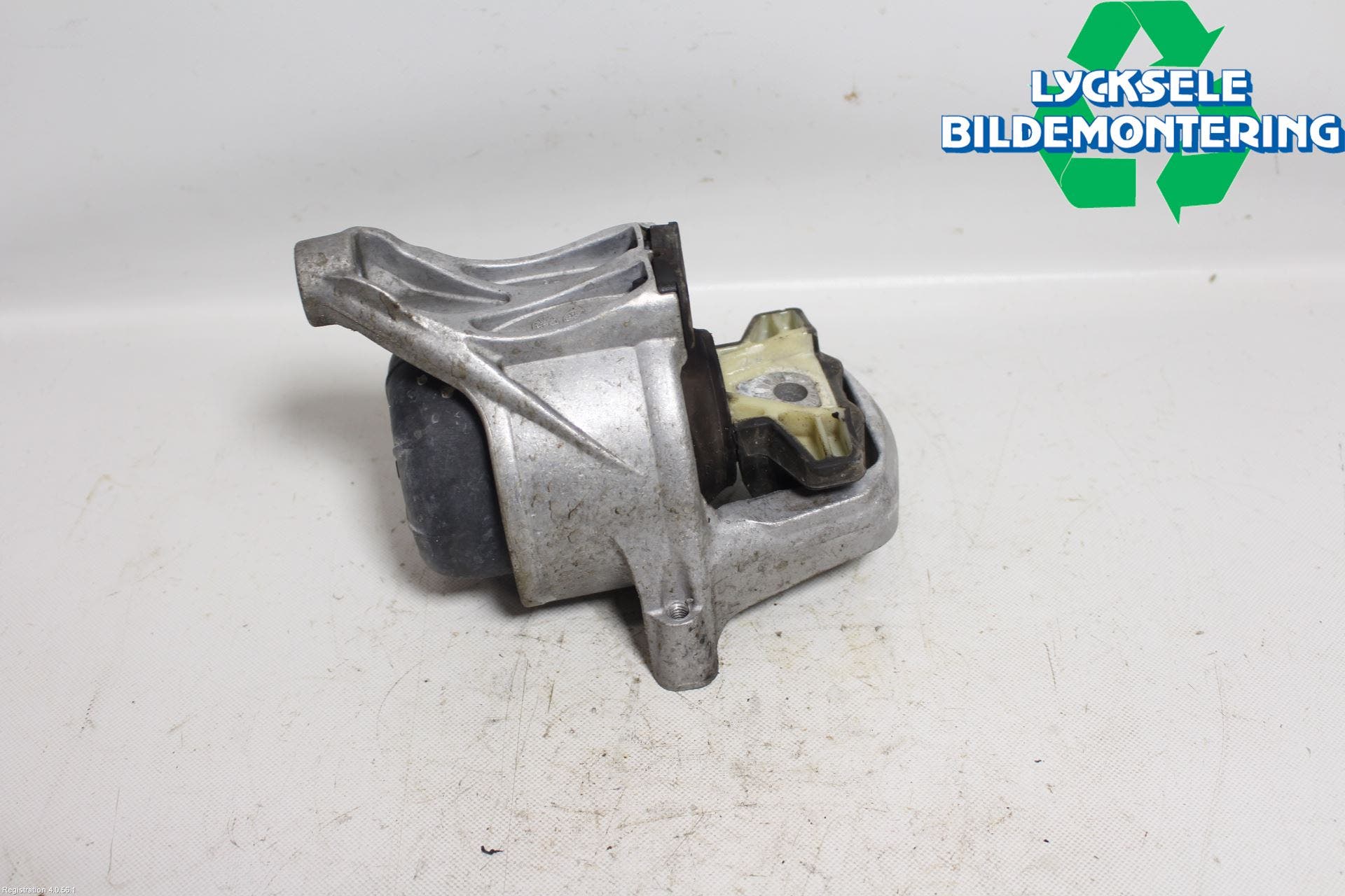 Audi A4/S4 B9 16-19 Motorkudde