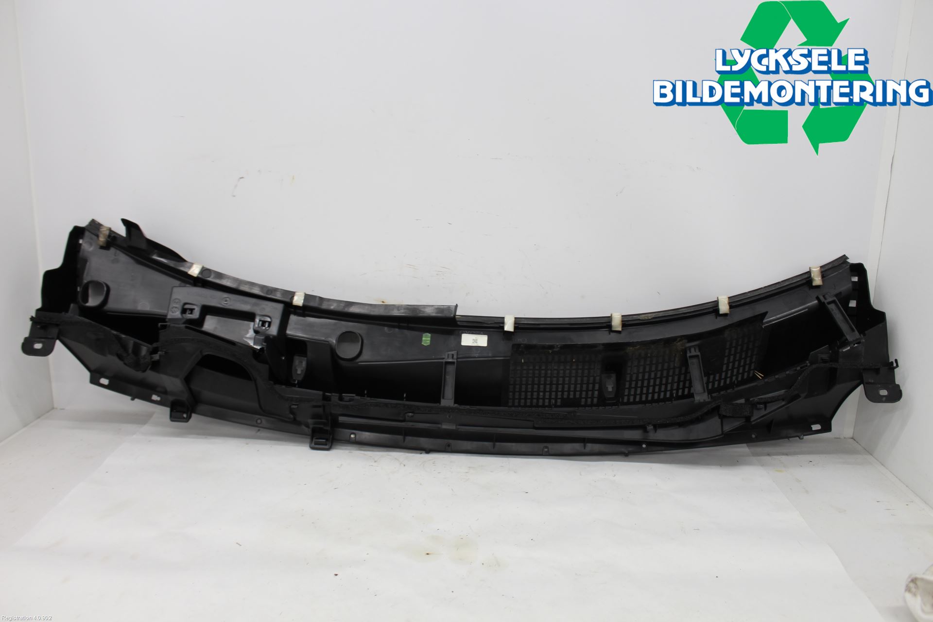 Toyota YARIS CROSS XP21 21- Torpedplåt-Torpedplast