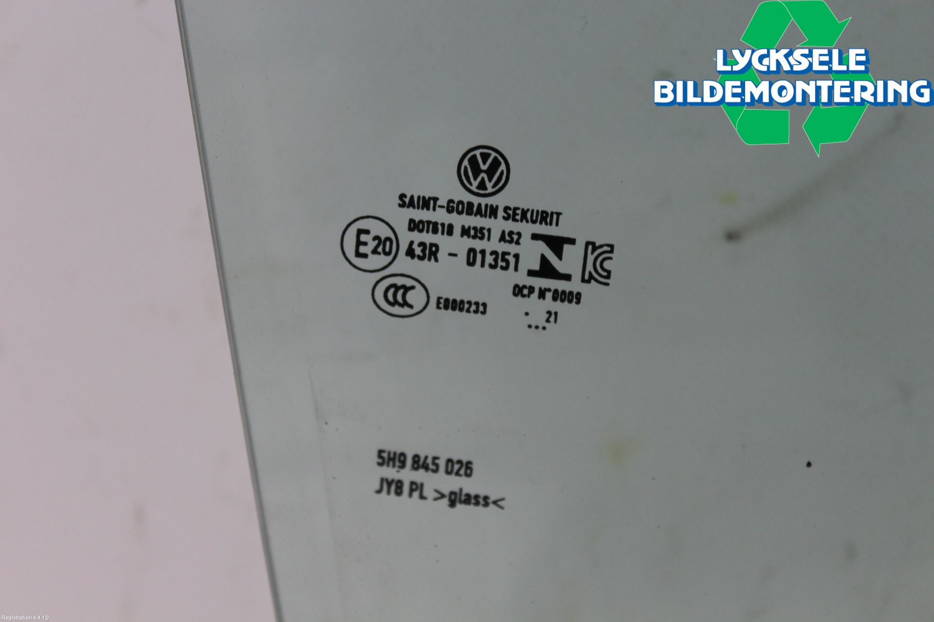 Volkswagen VW GOLF / E-GOLF VIII 20- Dörruta Bak Höger