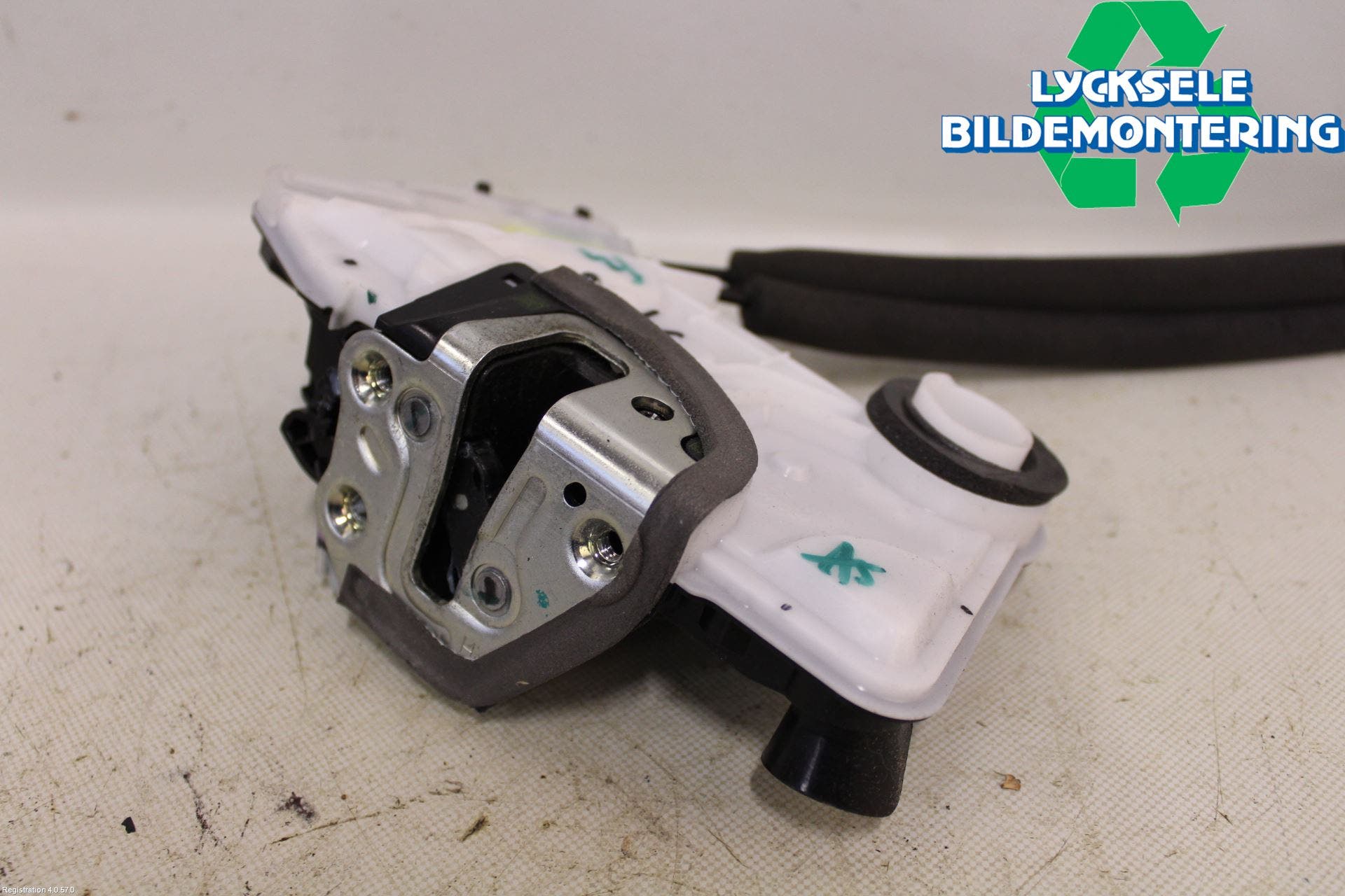 Toyota C-HR 16-23 Låskista-Dörrlås